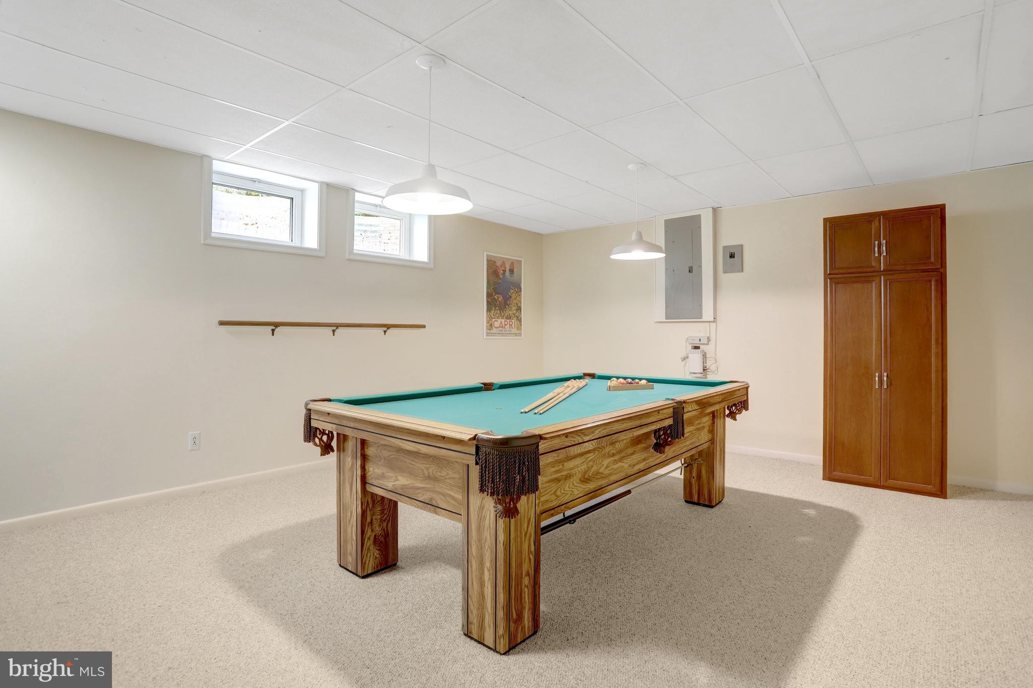 WILLOW WOODS - Residential