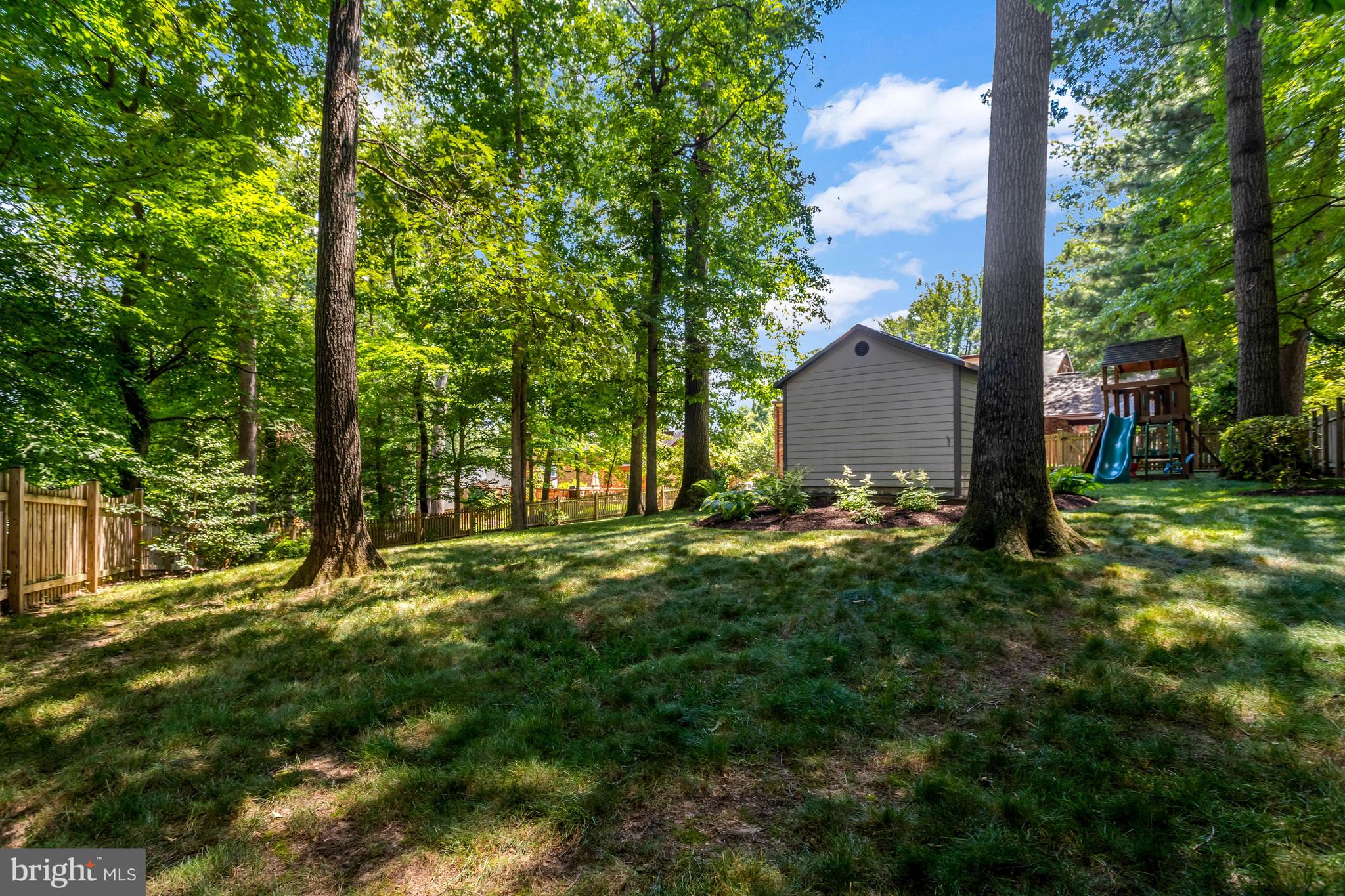 WILLOW WOODS - Residential