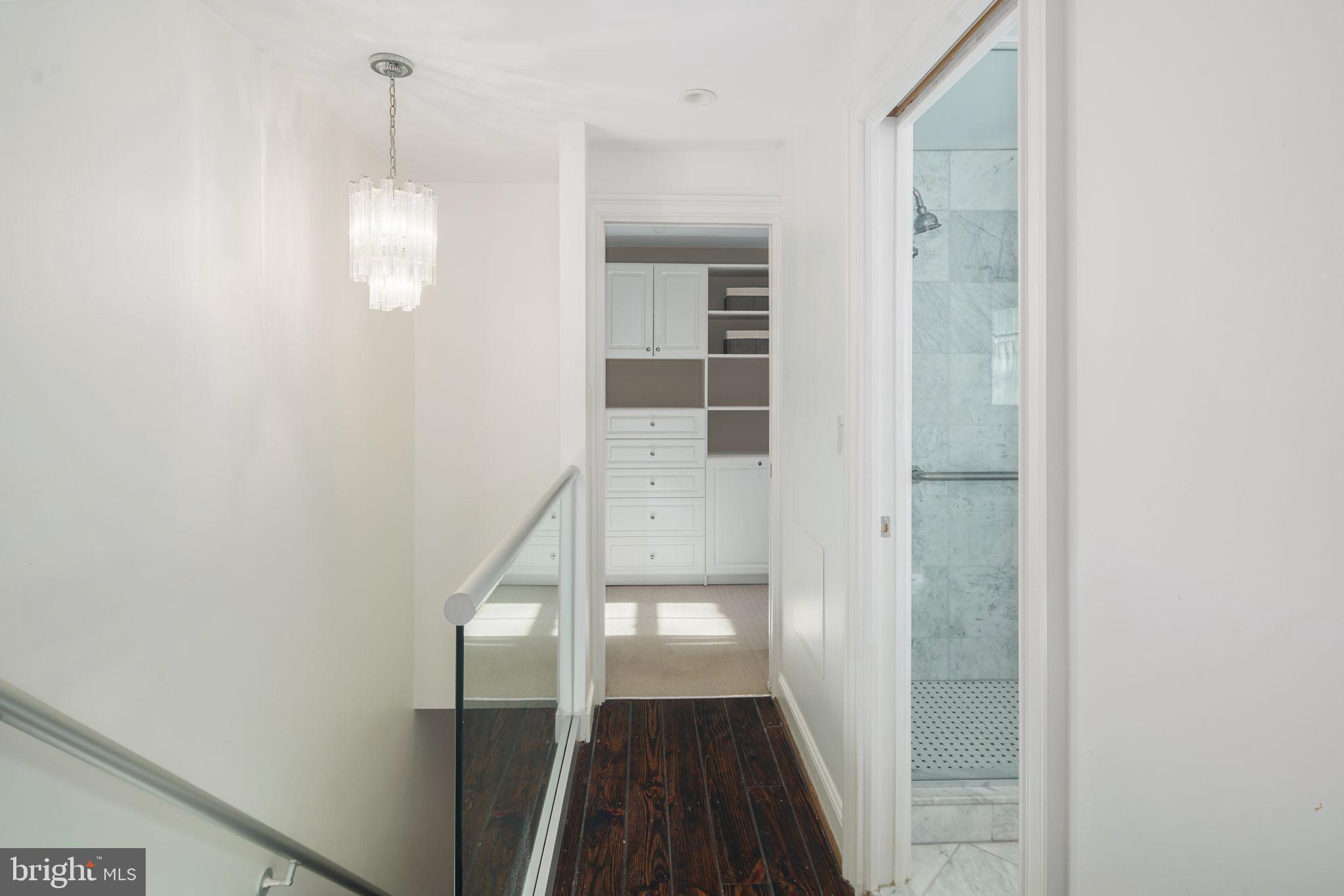 WASHINGTON SQ WEST - Residential