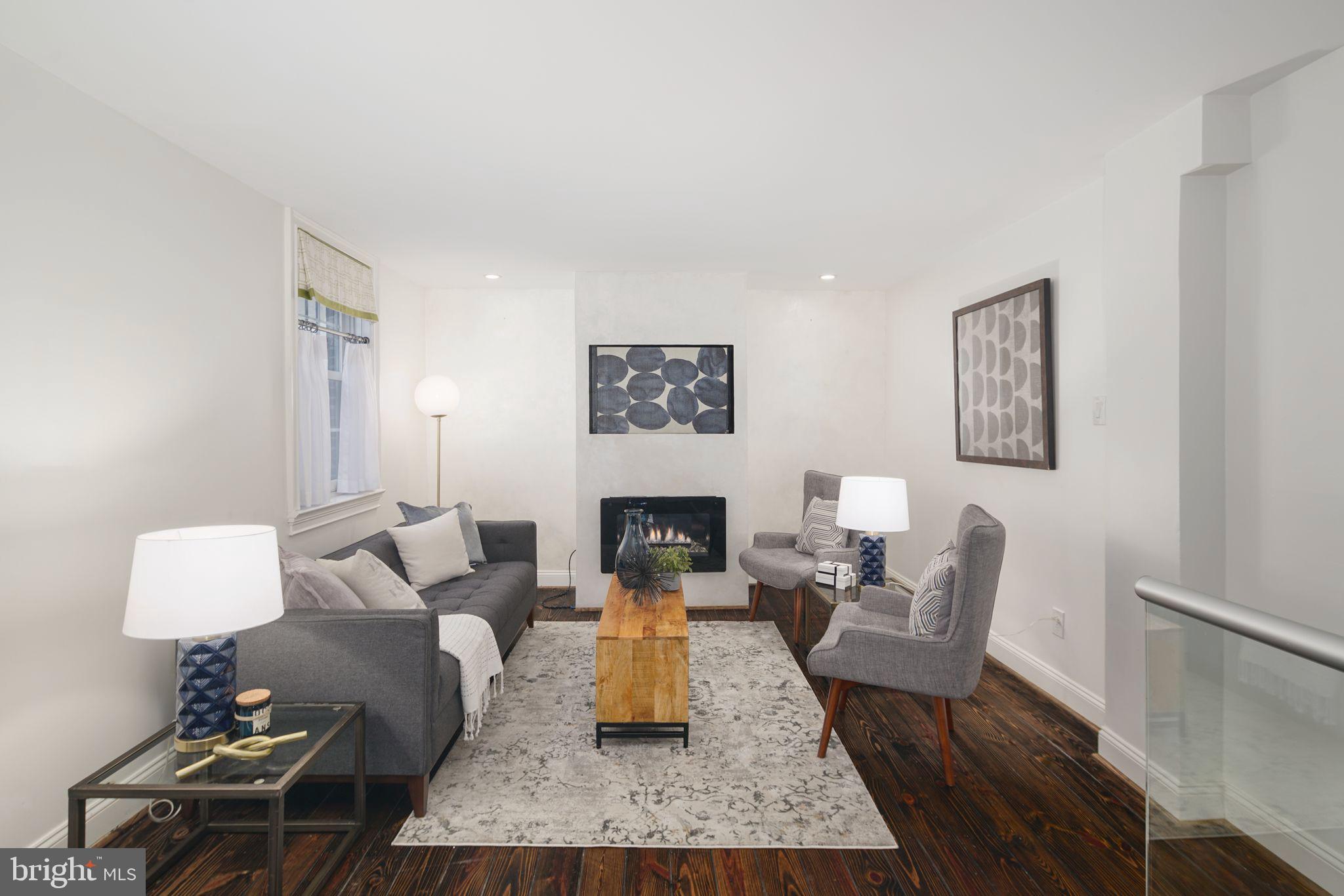WASHINGTON SQ WEST - Residential