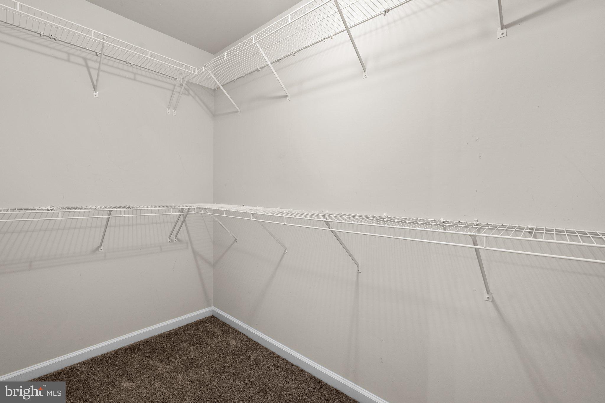 TALLYN RIDGE - Residential