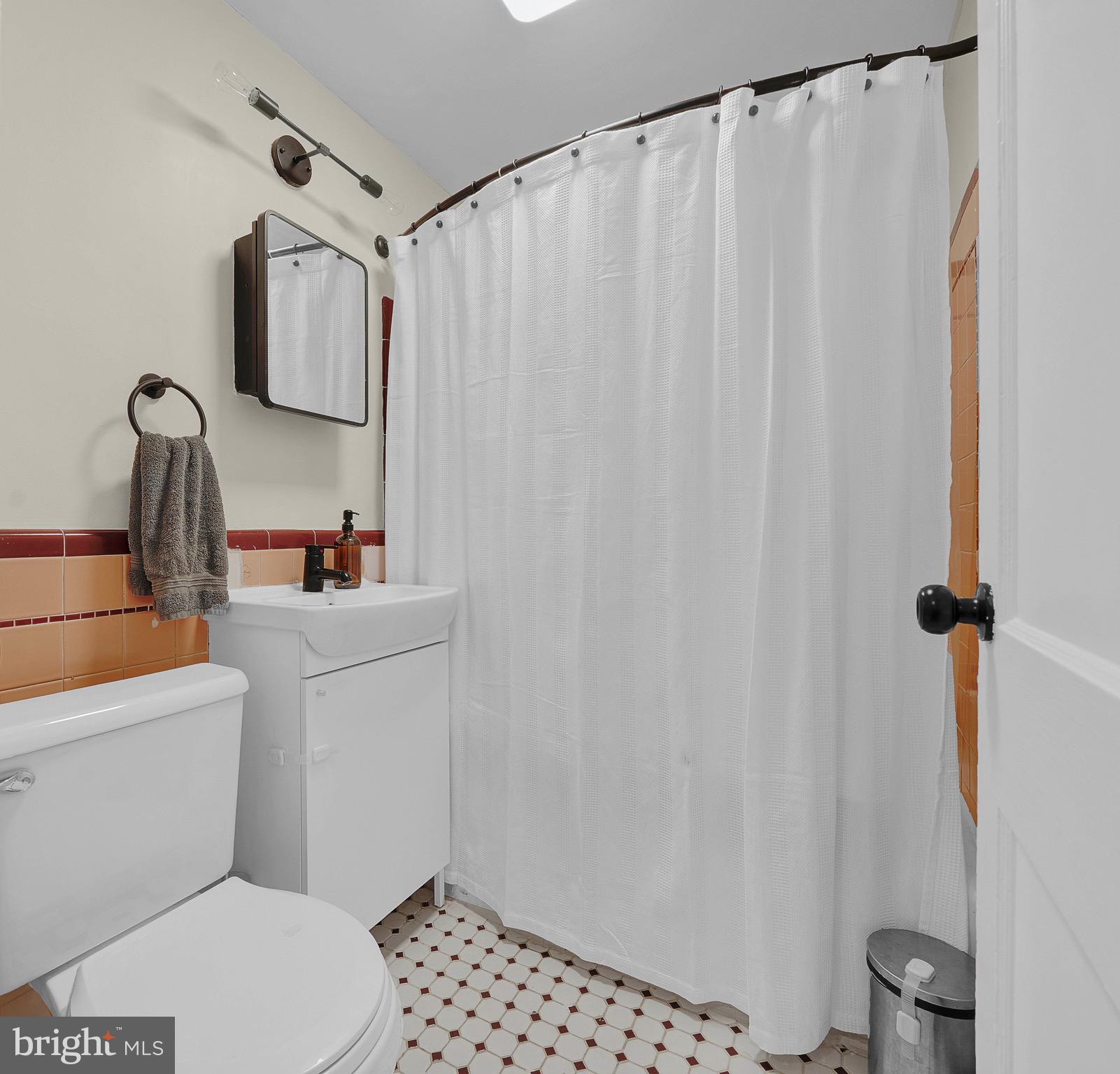 EAST MT AIRY - Residential