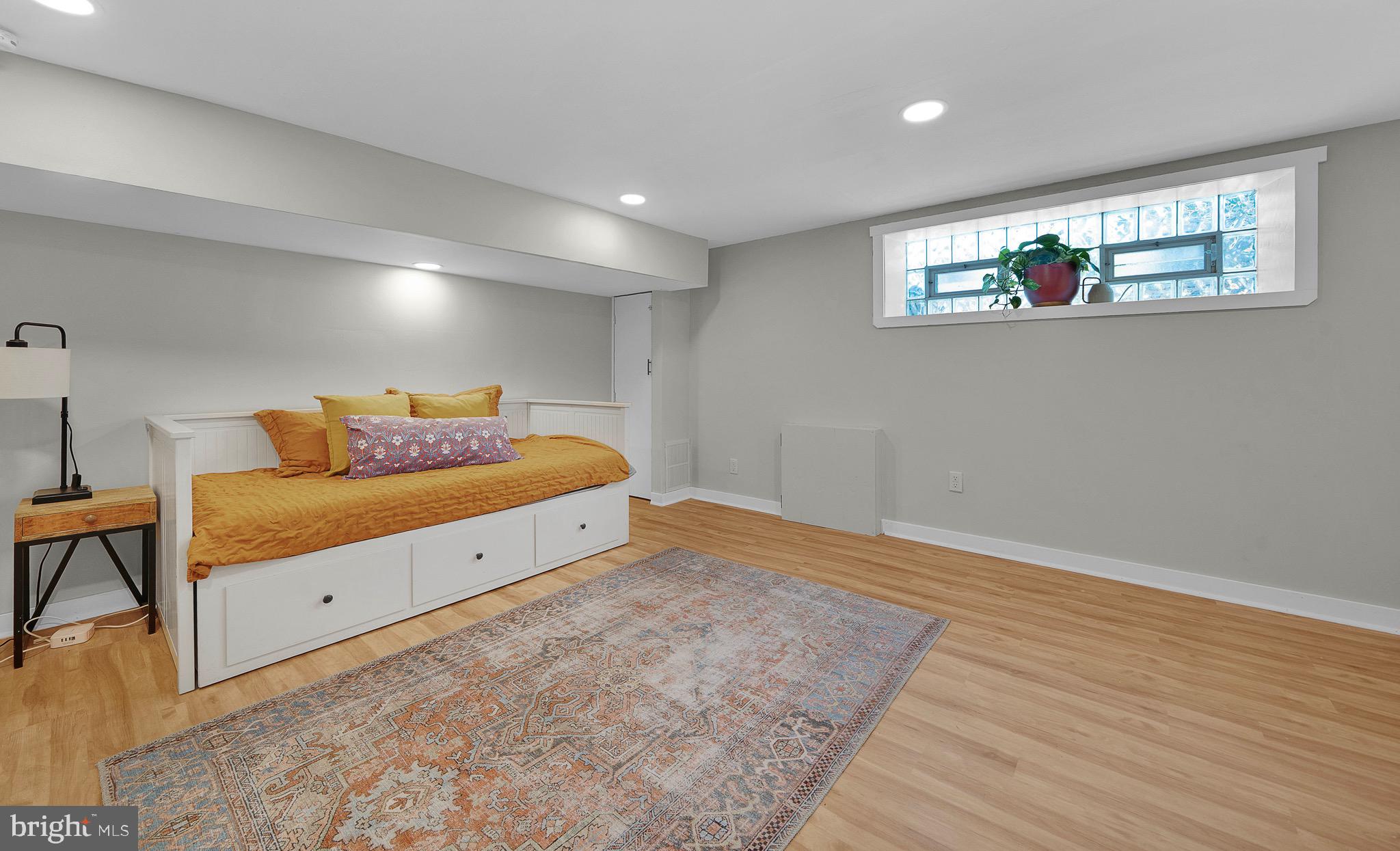EAST MT AIRY - Residential