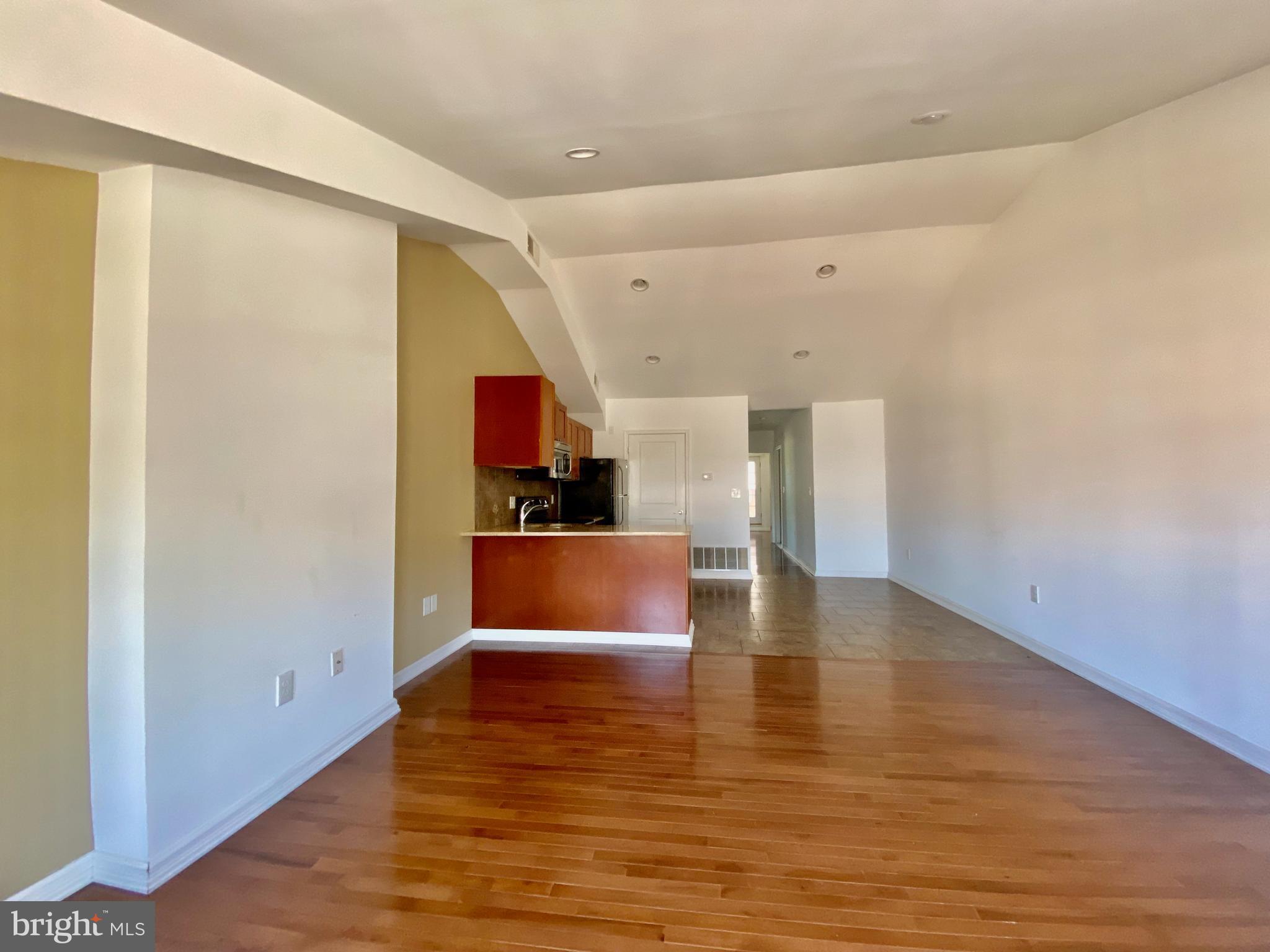HAWTHORNE - Residential Income