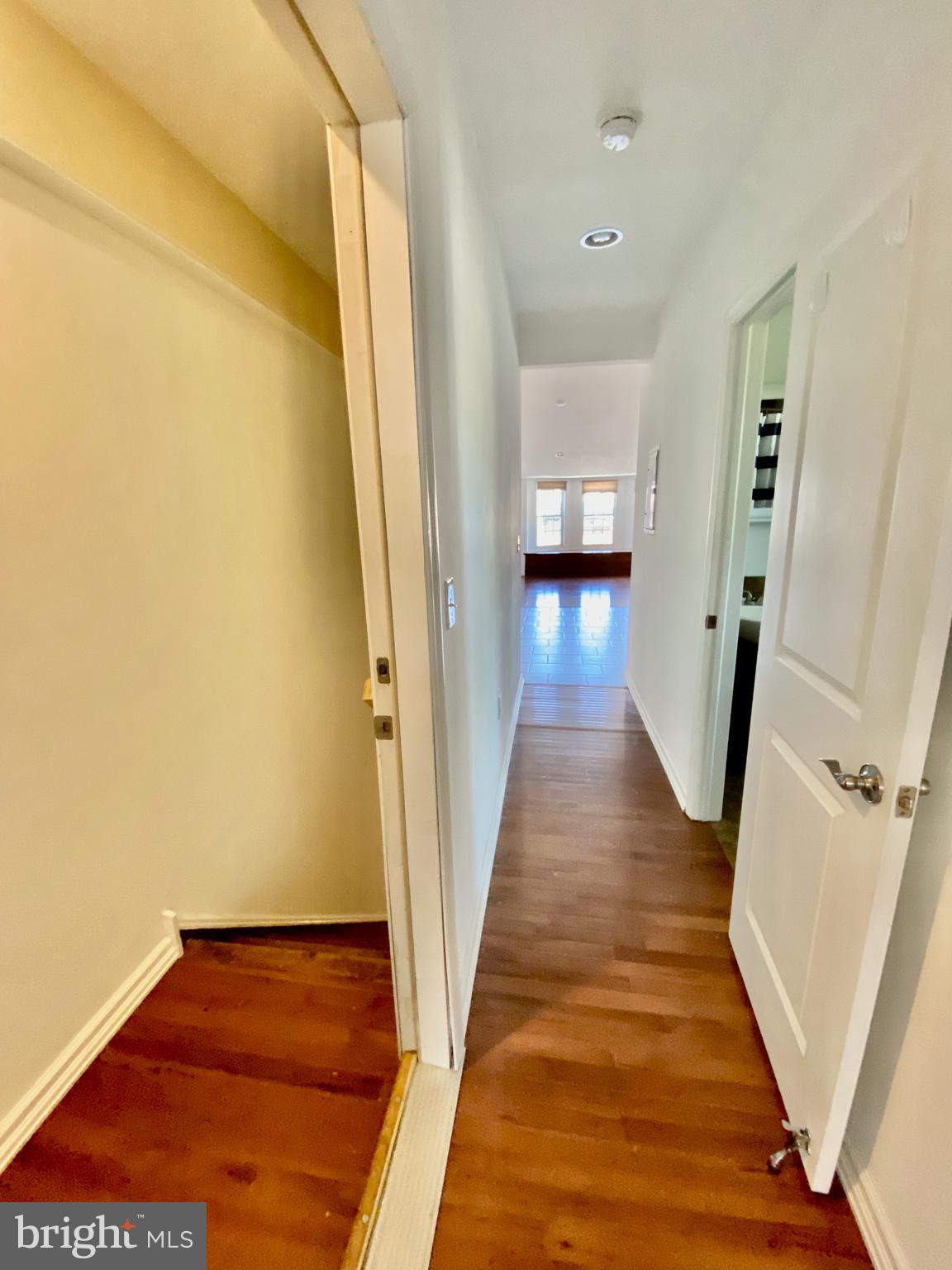 HAWTHORNE - Residential Income