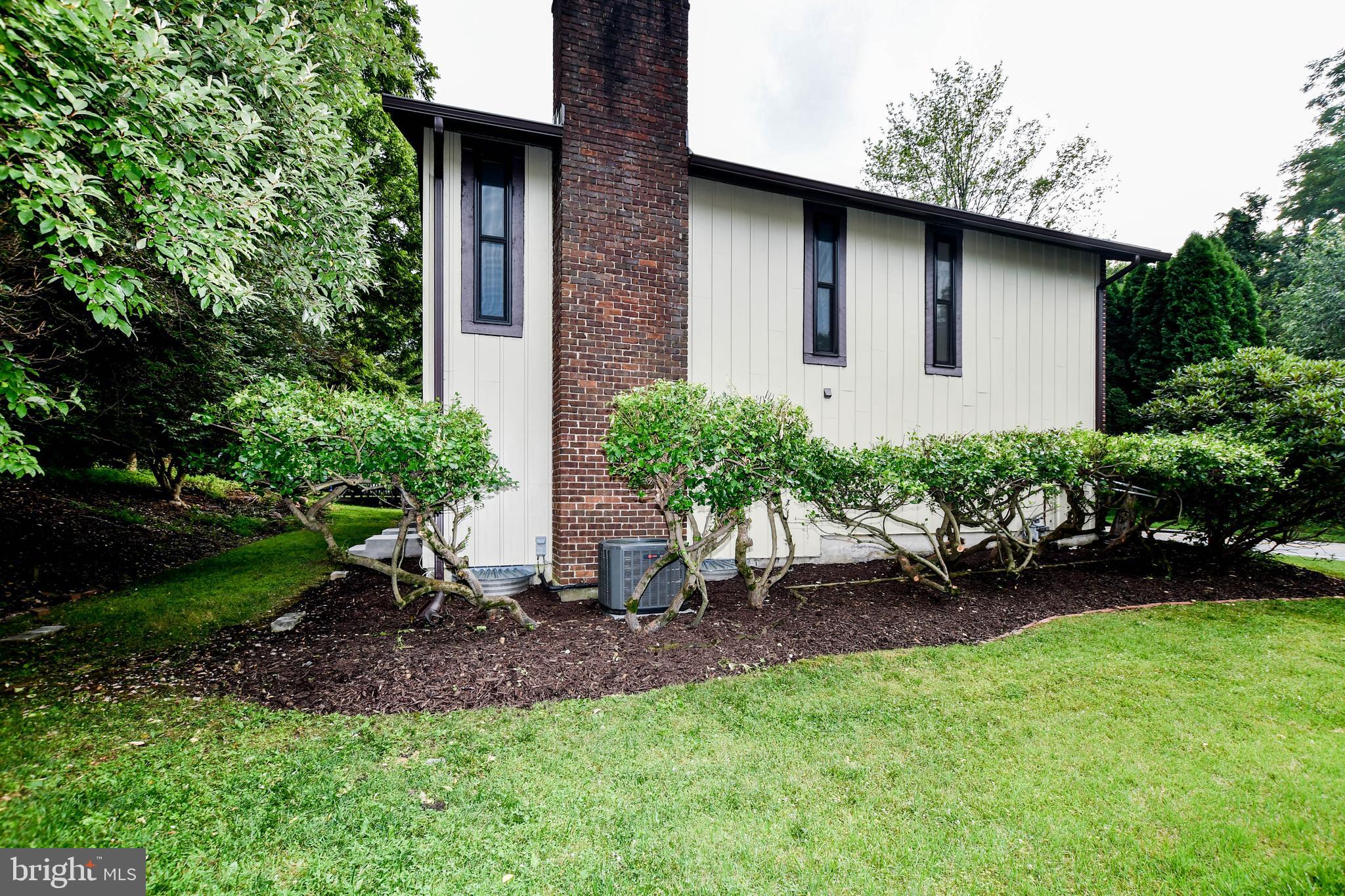 THUNDER HILL - Residential