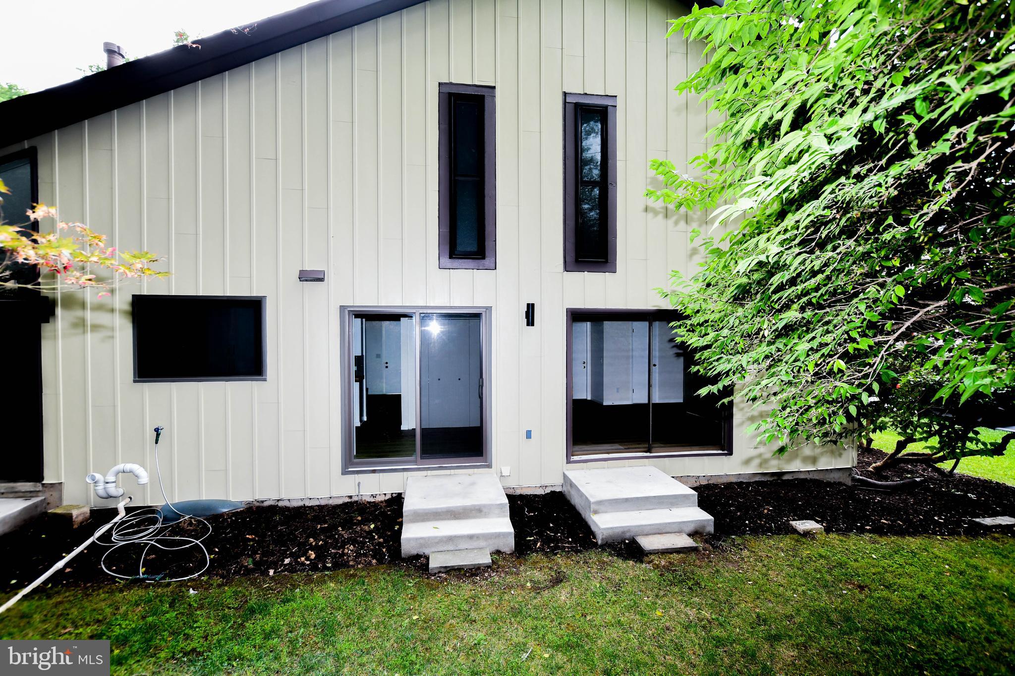 THUNDER HILL - Residential
