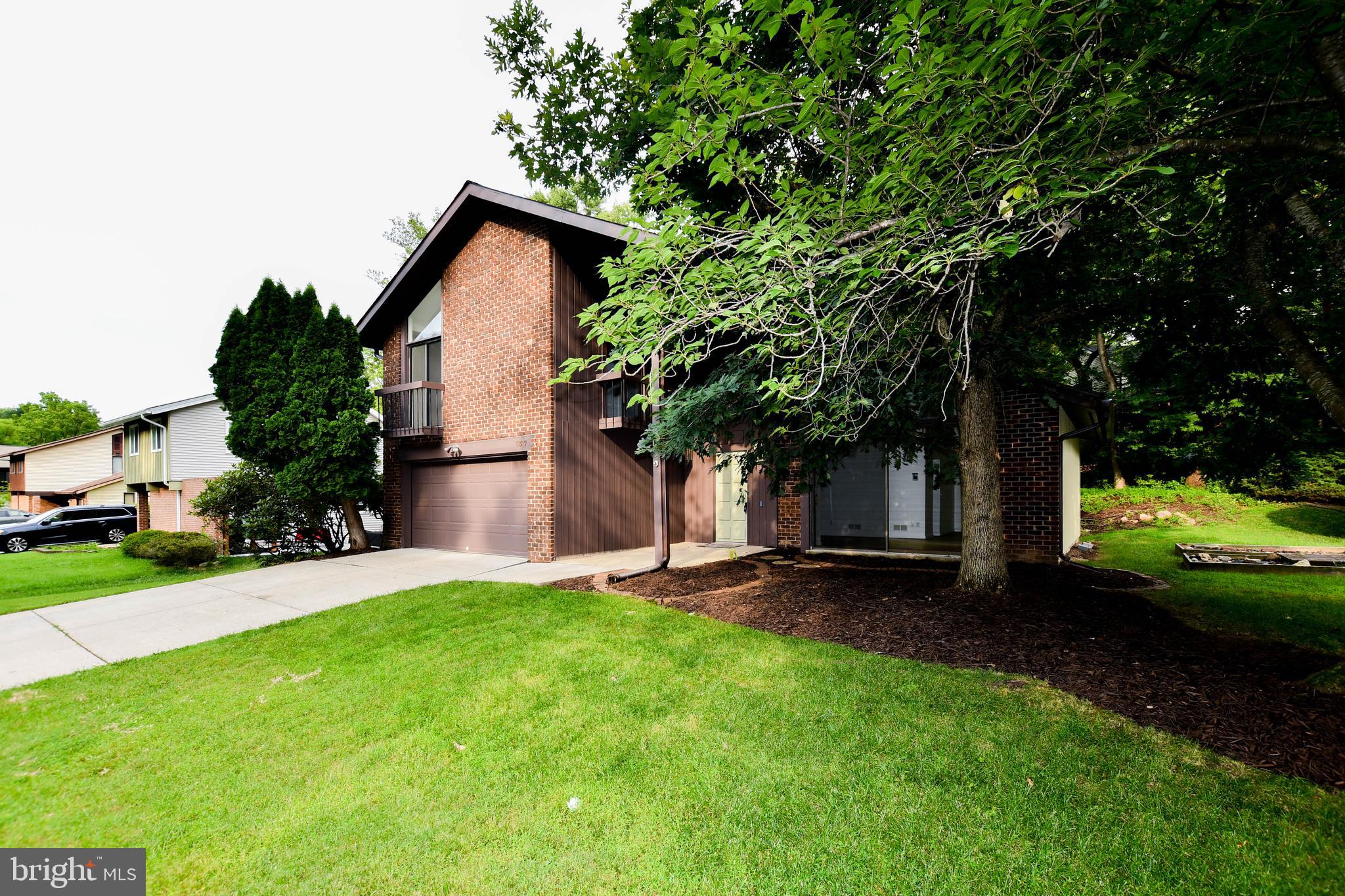 THUNDER HILL - Residential