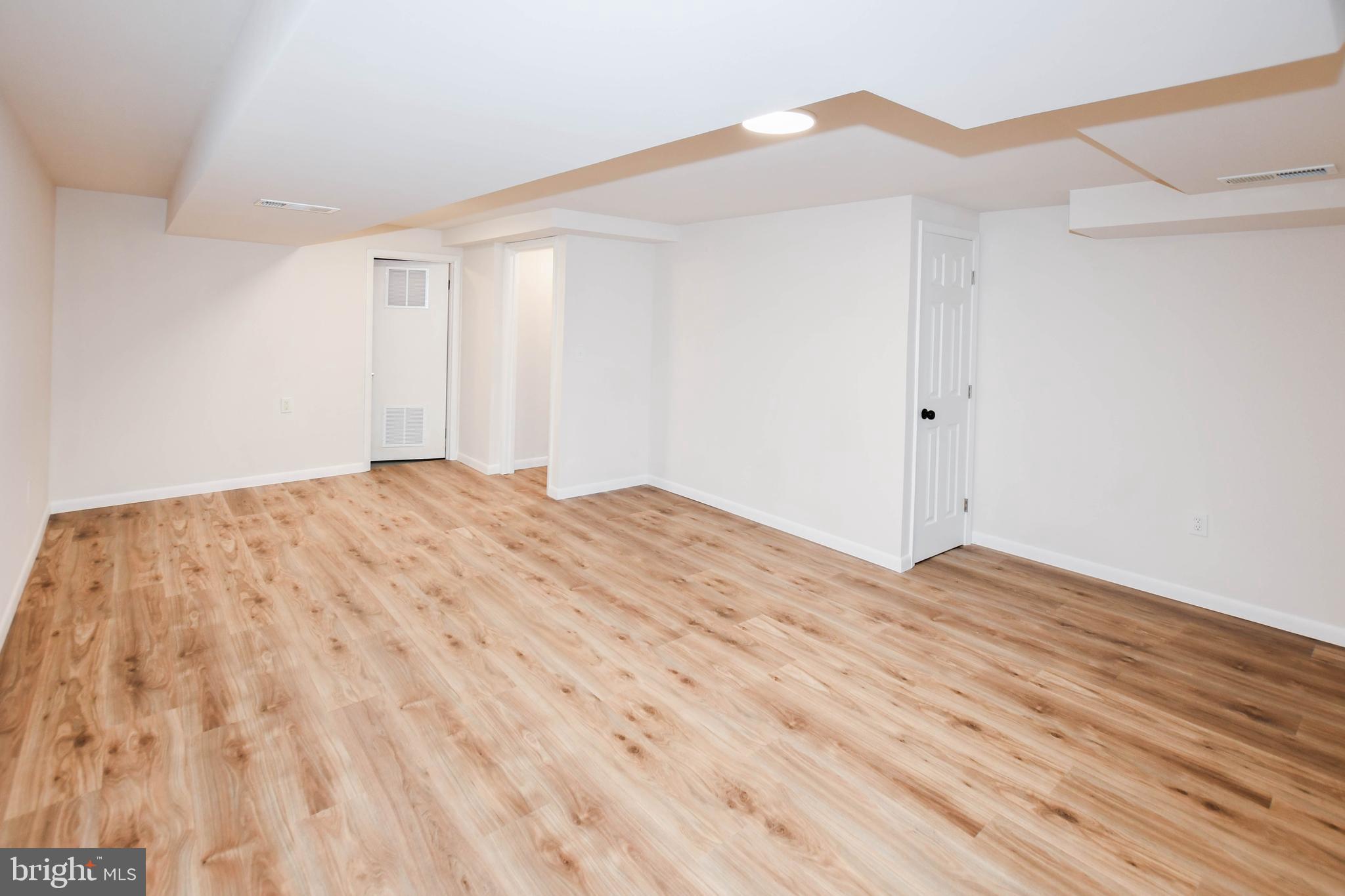 THUNDER HILL - Residential