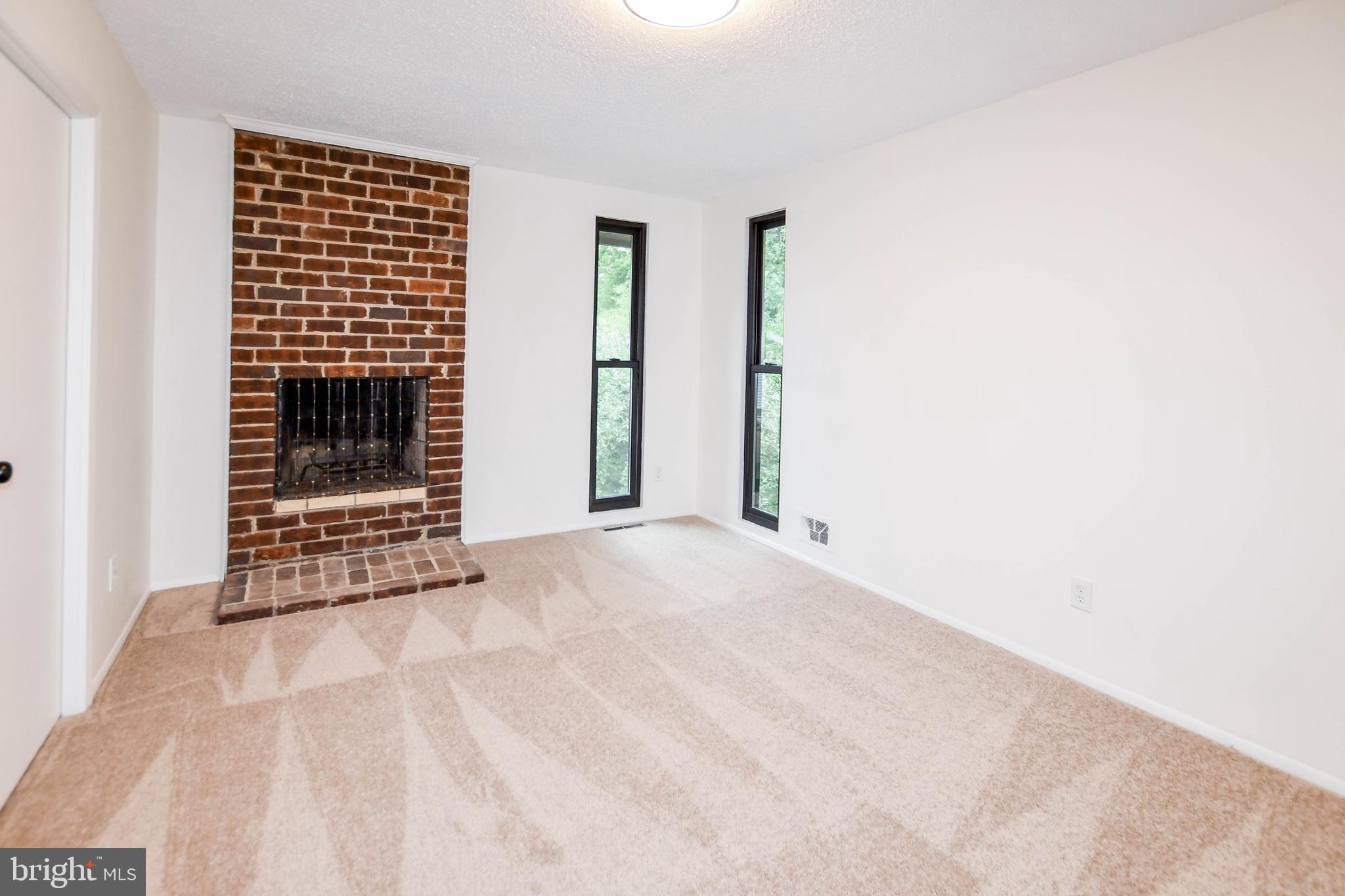 THUNDER HILL - Residential