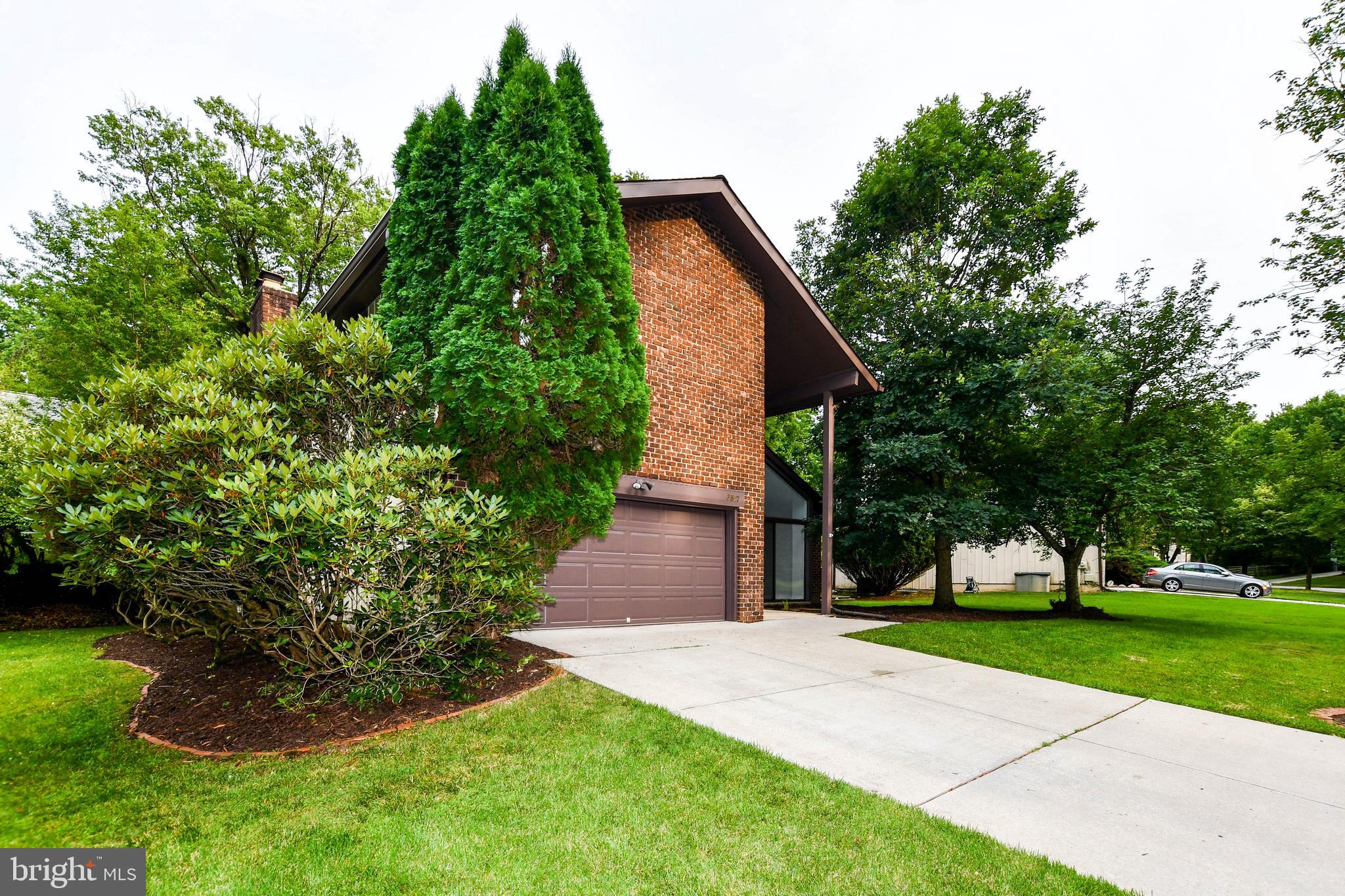 THUNDER HILL - Residential