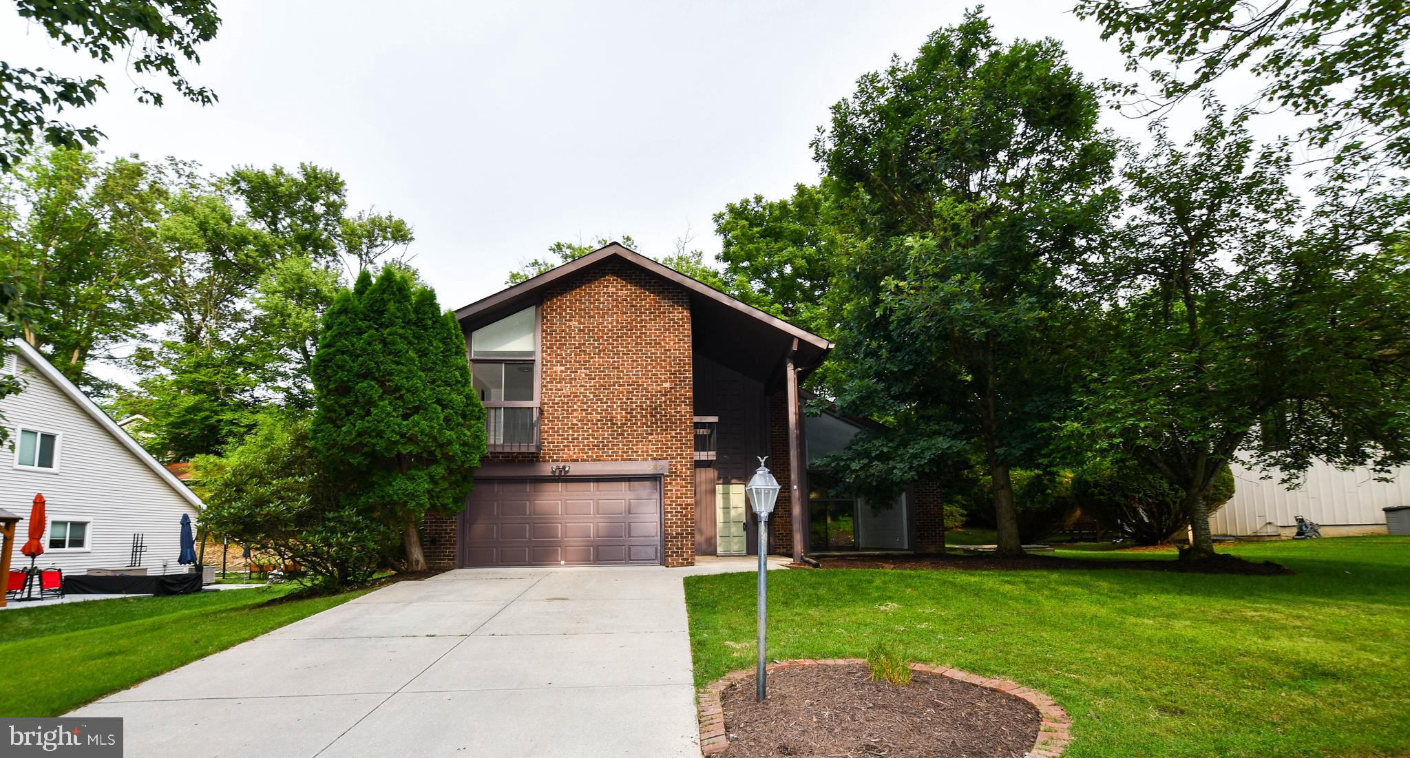 THUNDER HILL - Residential