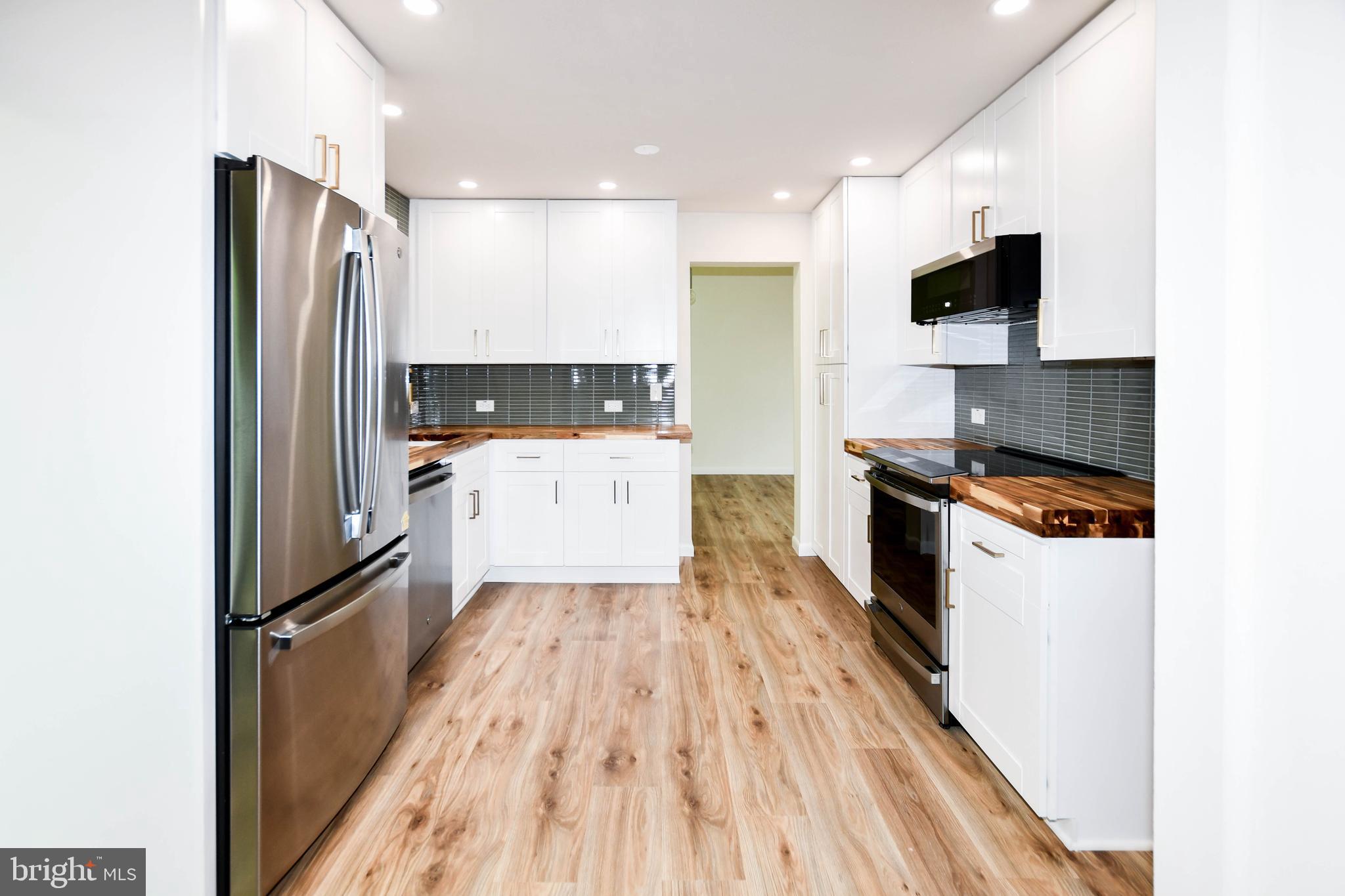 THUNDER HILL - Residential