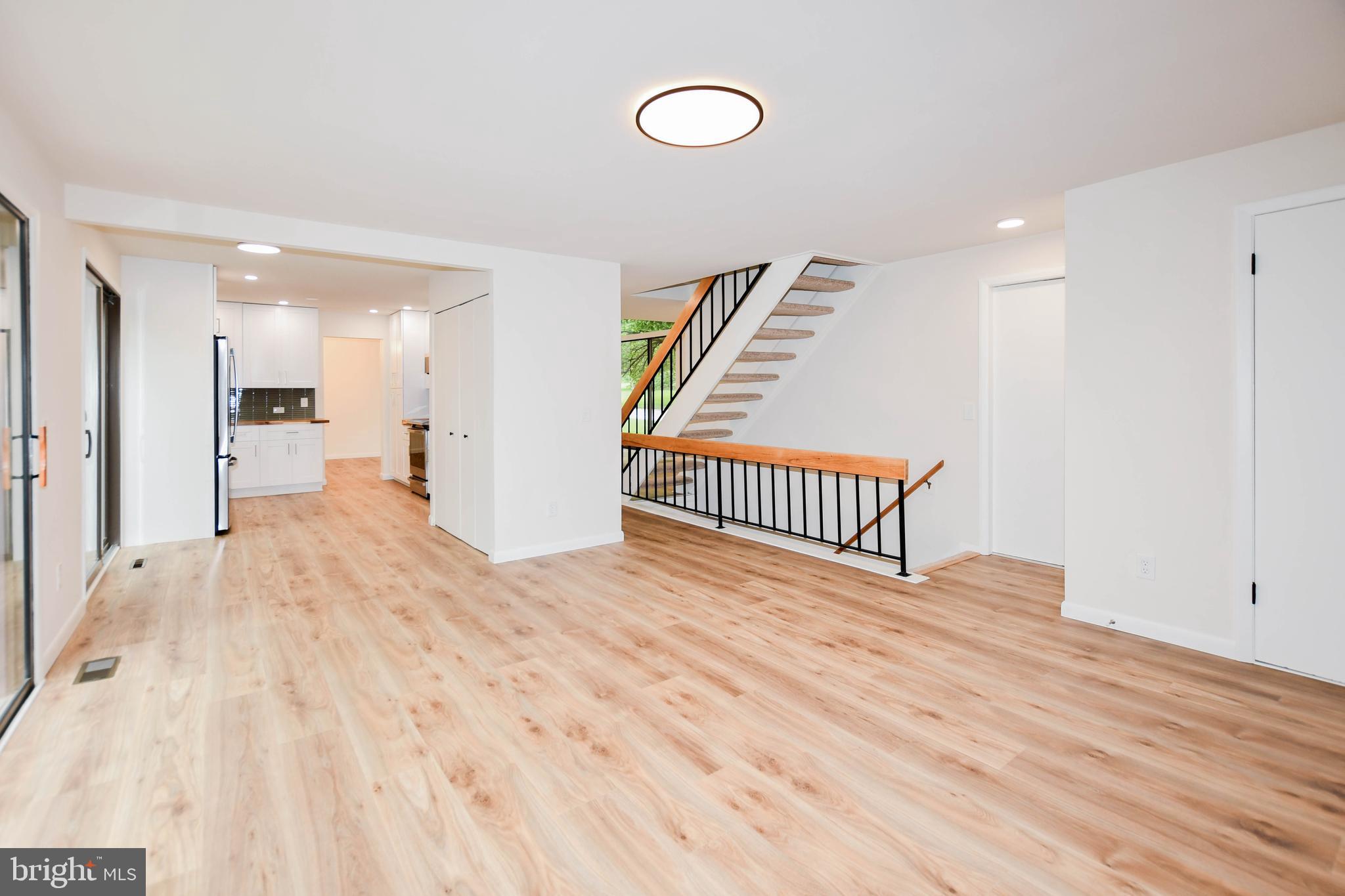 THUNDER HILL - Residential