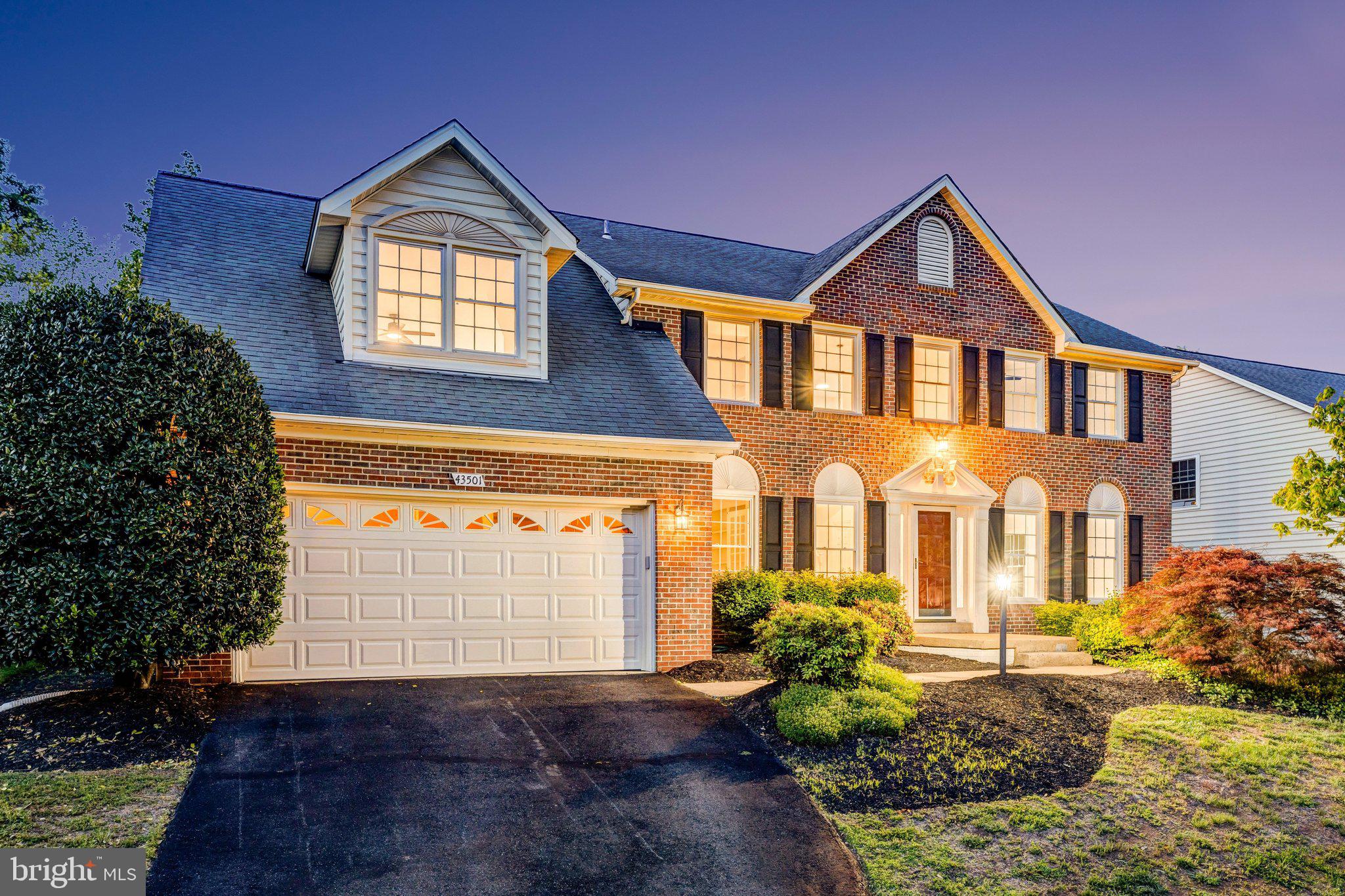 ASHBURN FARM - Residential