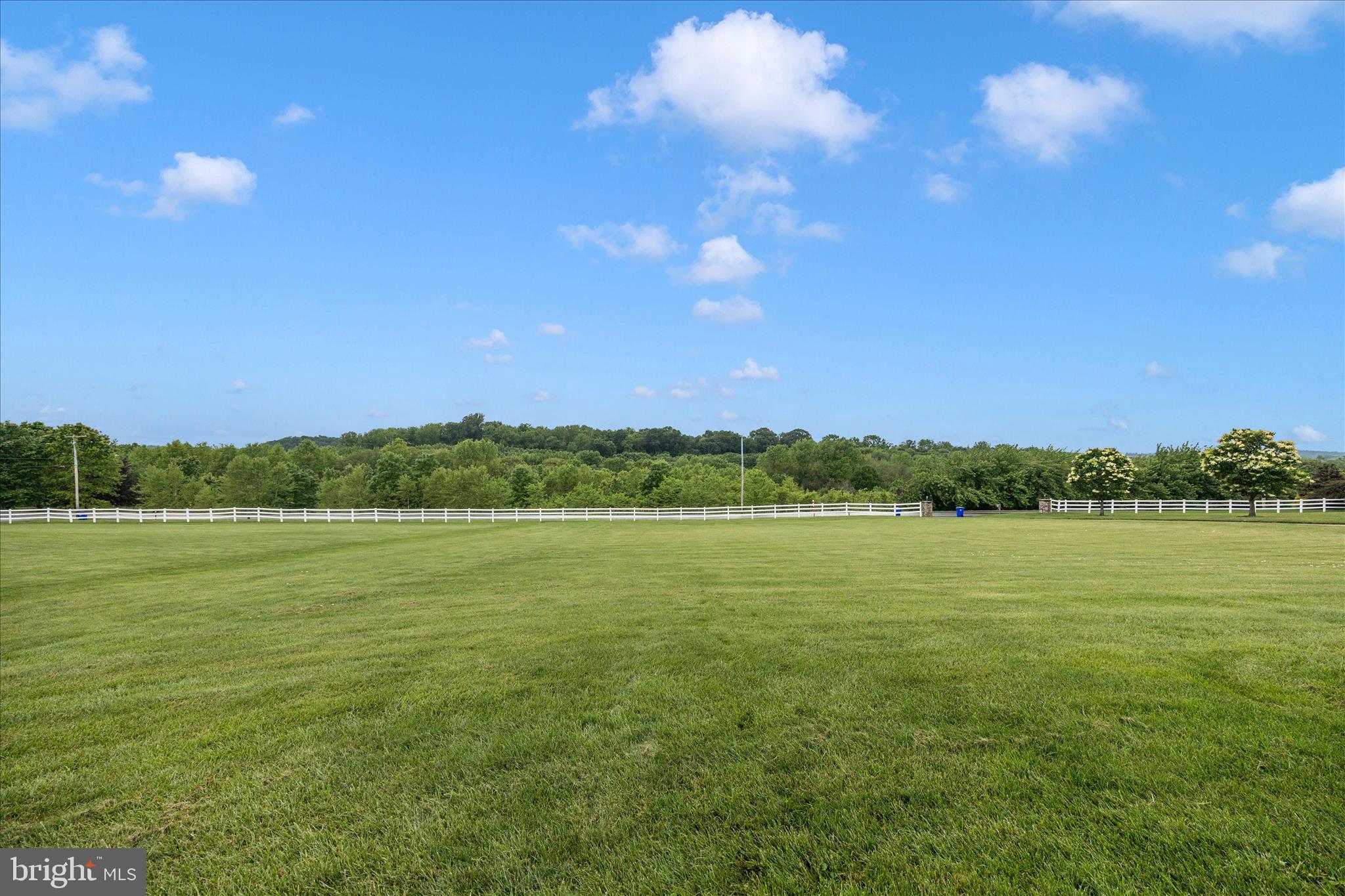 MCKINSTRYS MILL ESTATES - Residential