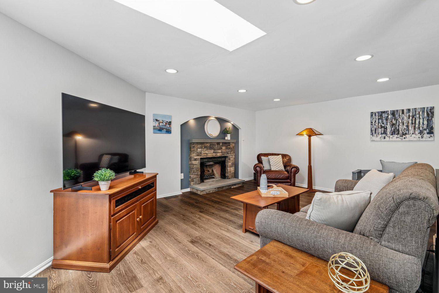 HUNTINGTON - Residential