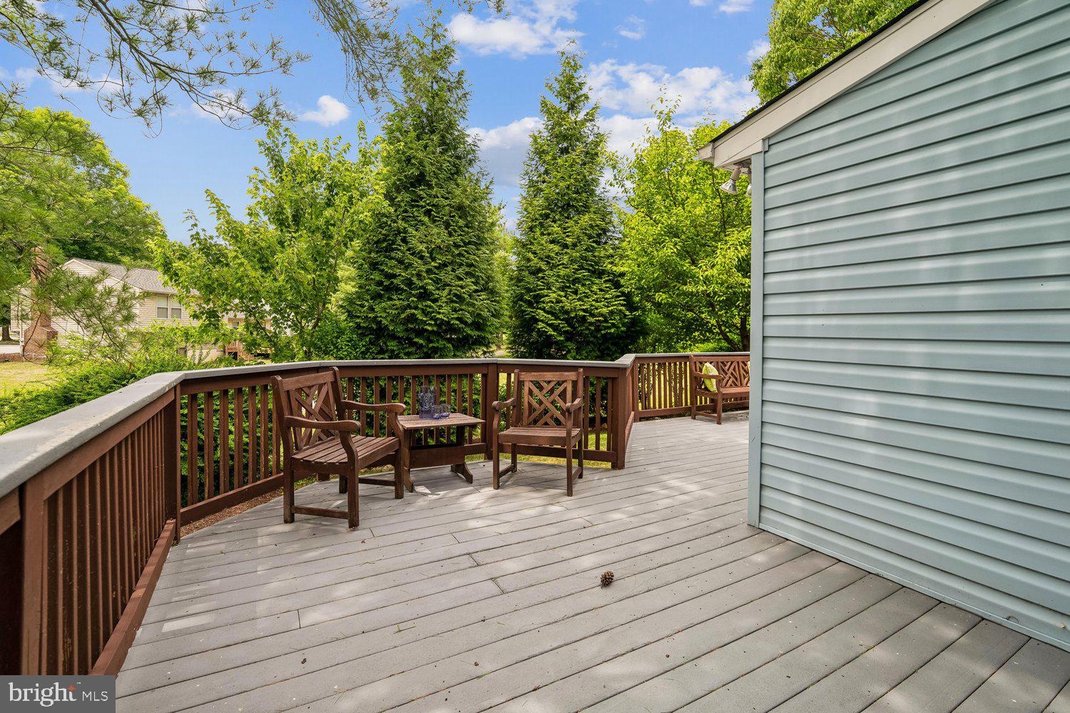 HUNTINGTON - Residential