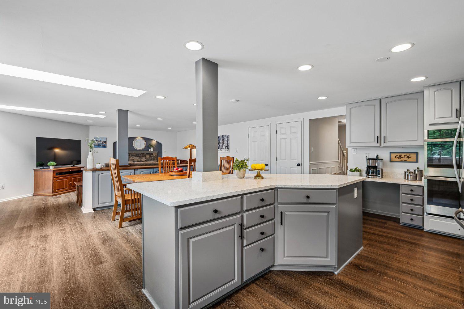 HUNTINGTON - Residential
