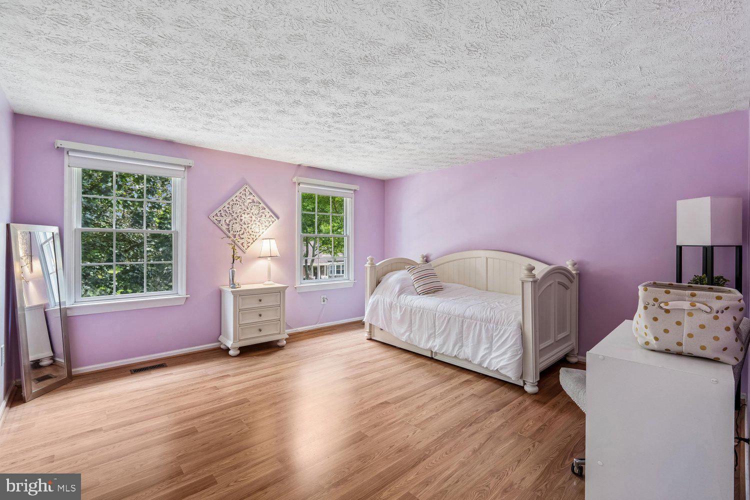 HUNTINGTON - Residential