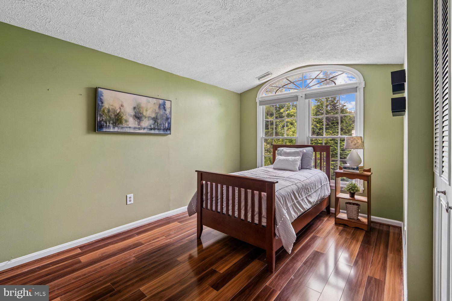 HUNTINGTON - Residential