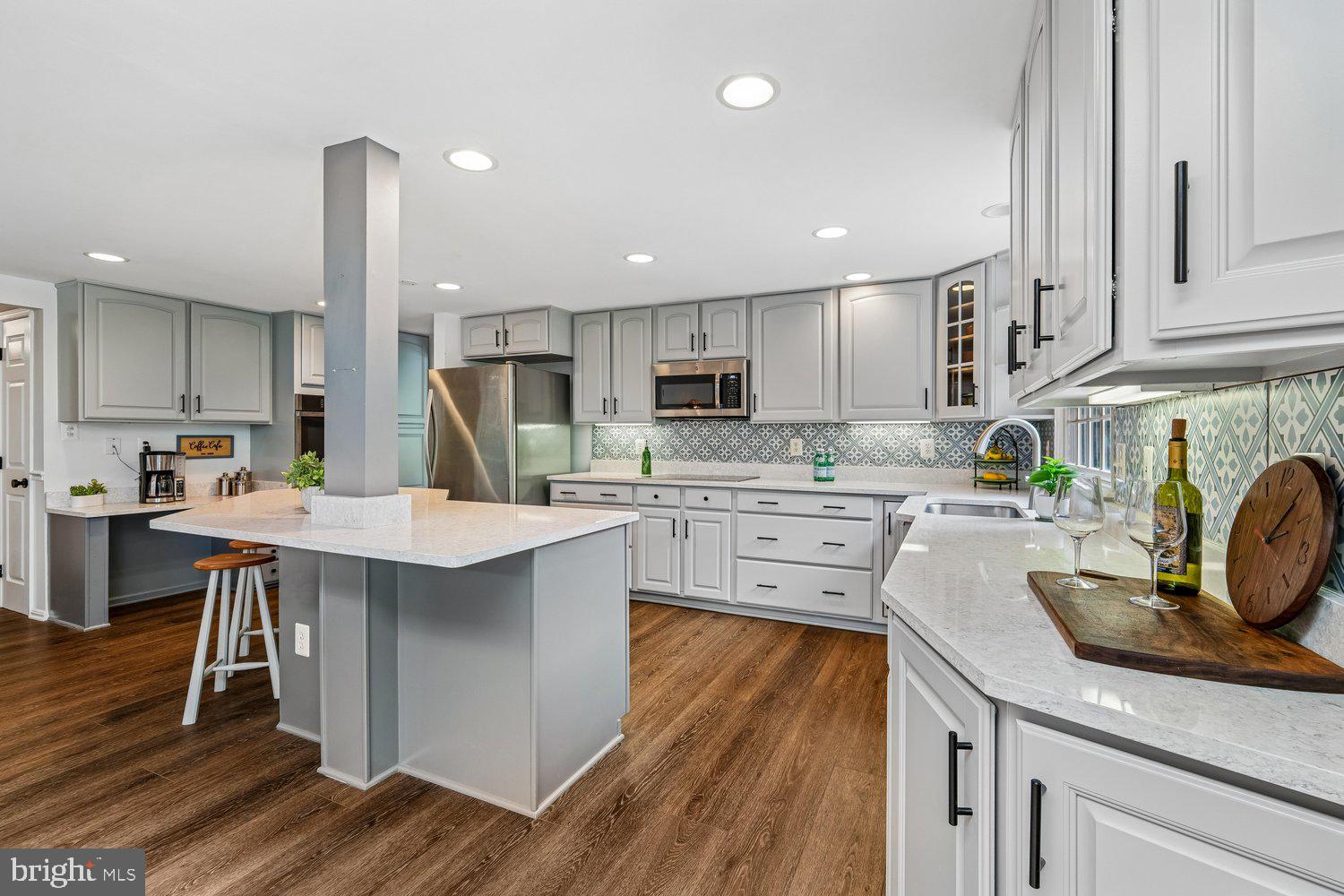 HUNTINGTON - Residential