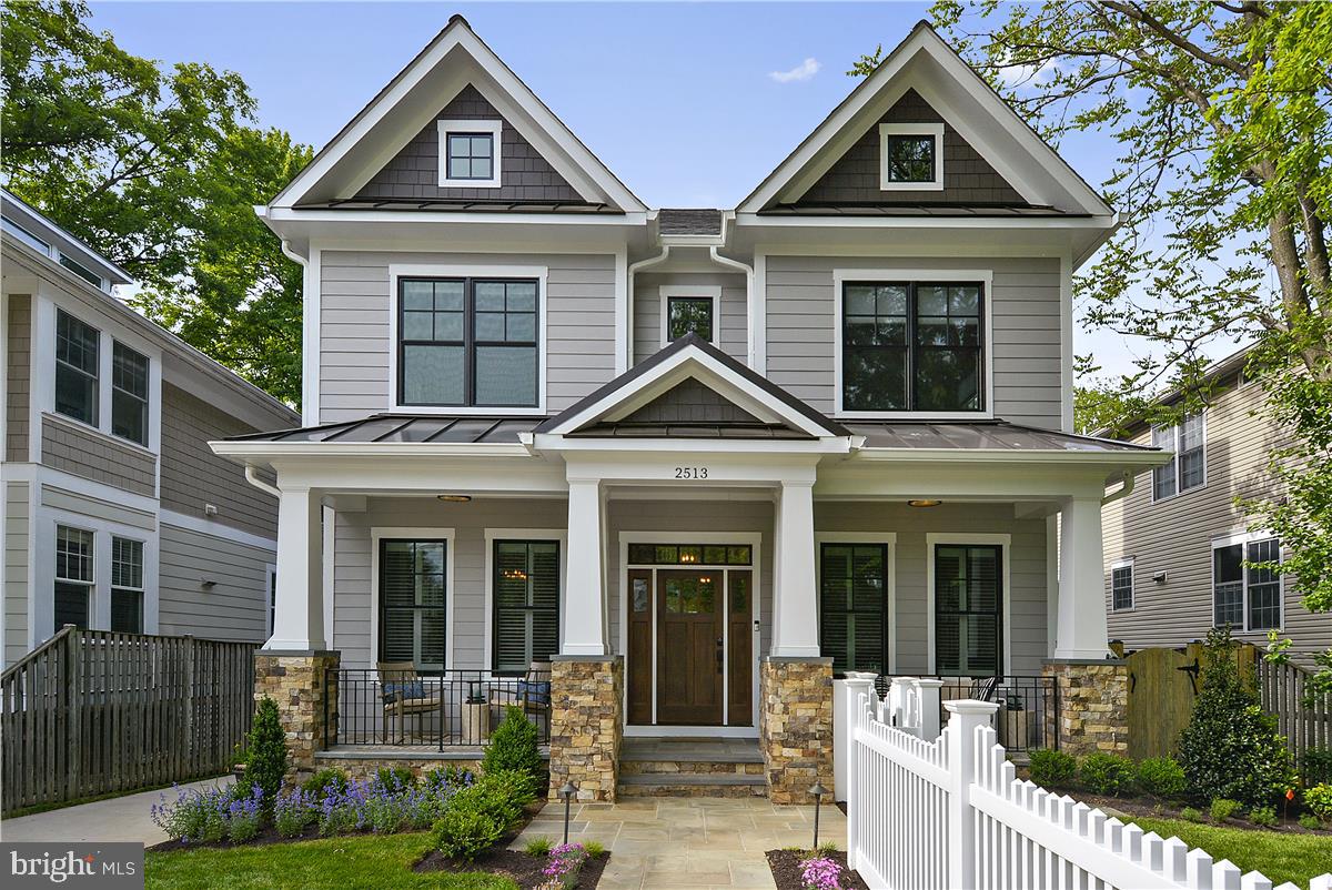 CLARENDON - Residential