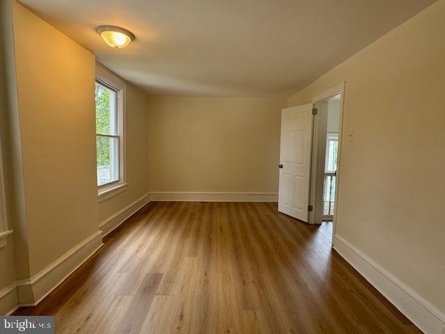 CRESCENTVILLE - Residential