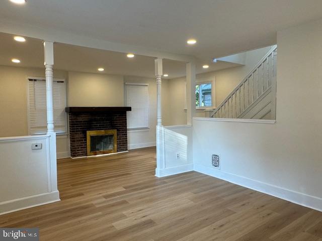 CRESCENTVILLE - Residential