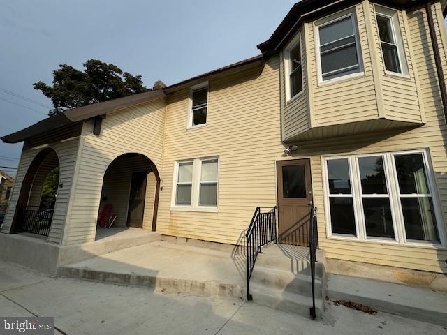 CRESCENTVILLE - Residential