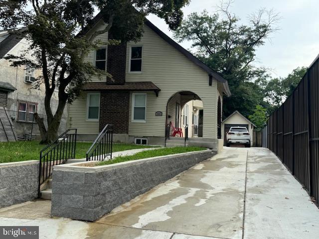 CRESCENTVILLE - Residential