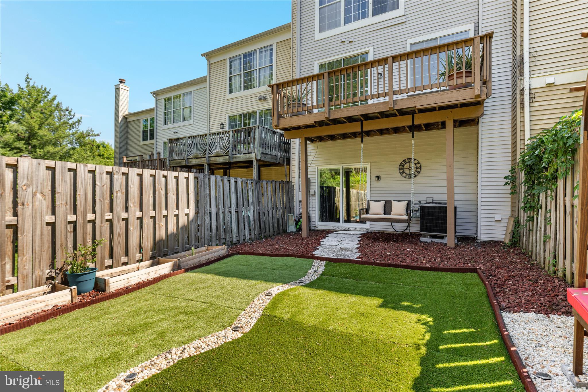 RIVER OAKS - Residential