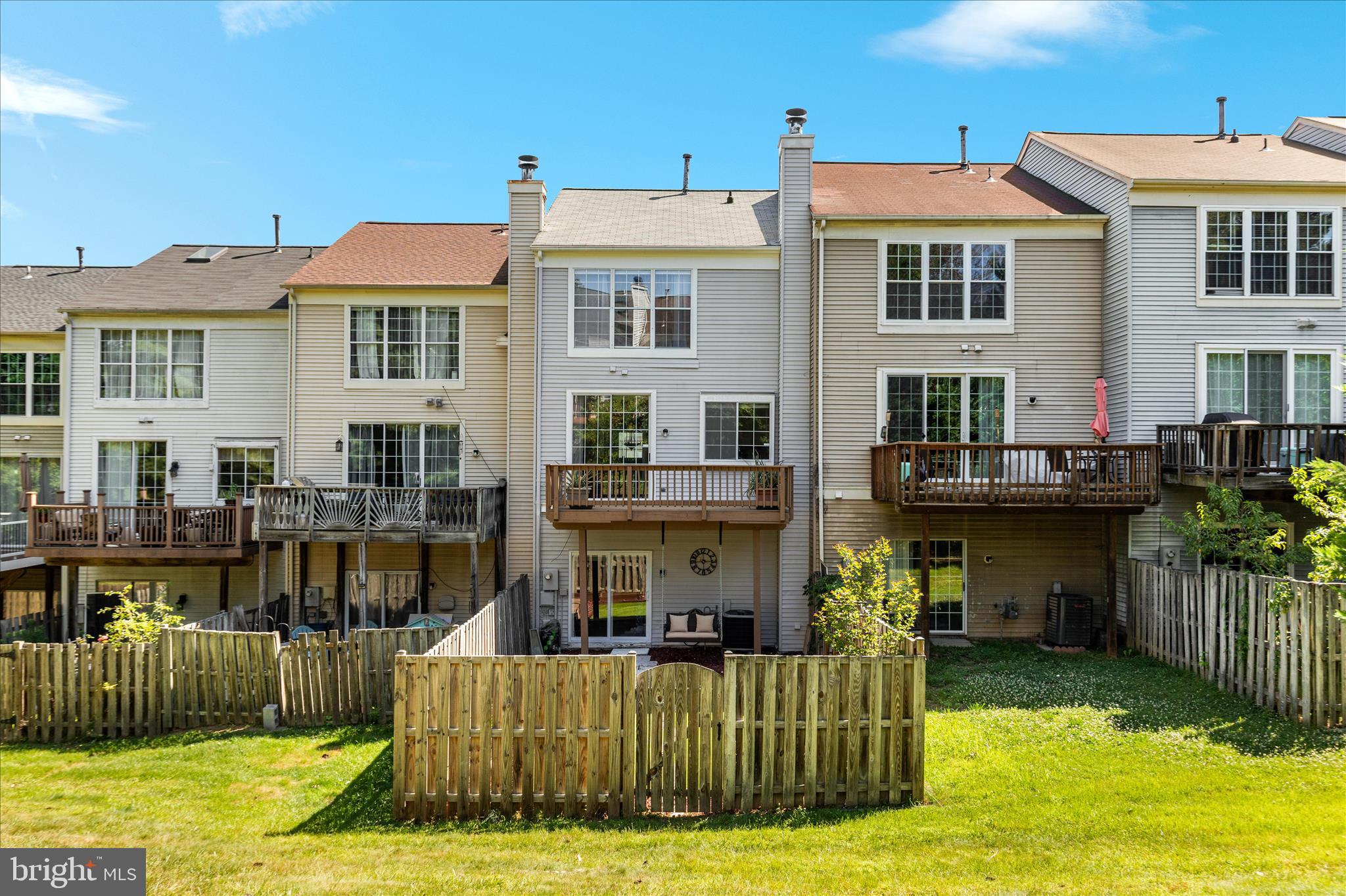 RIVER OAKS - Residential