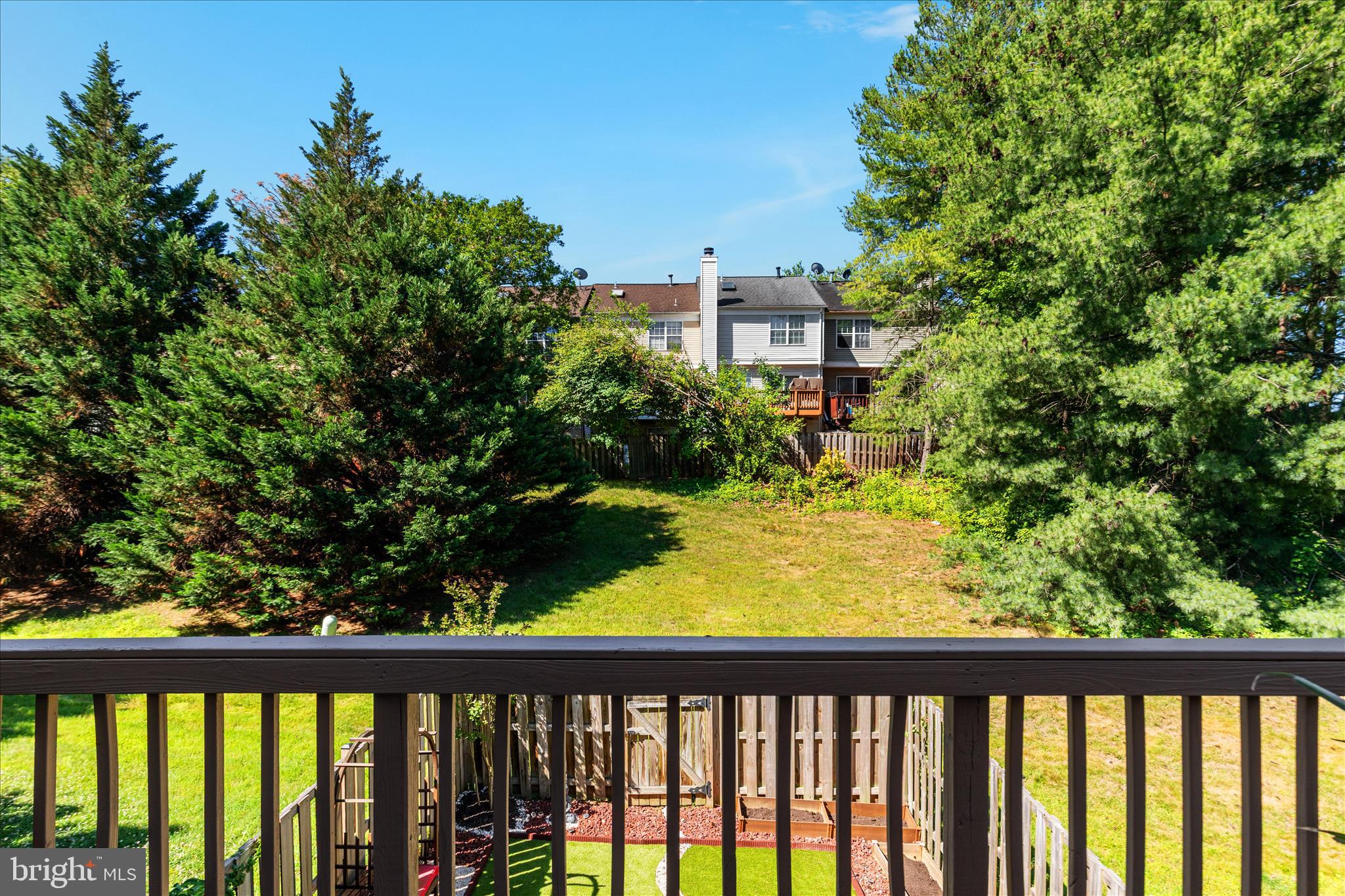 RIVER OAKS - Residential