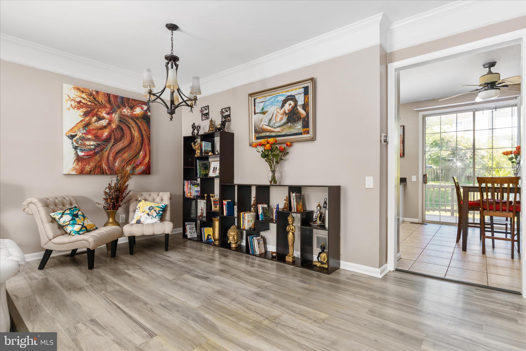 RIVER OAKS - Residential