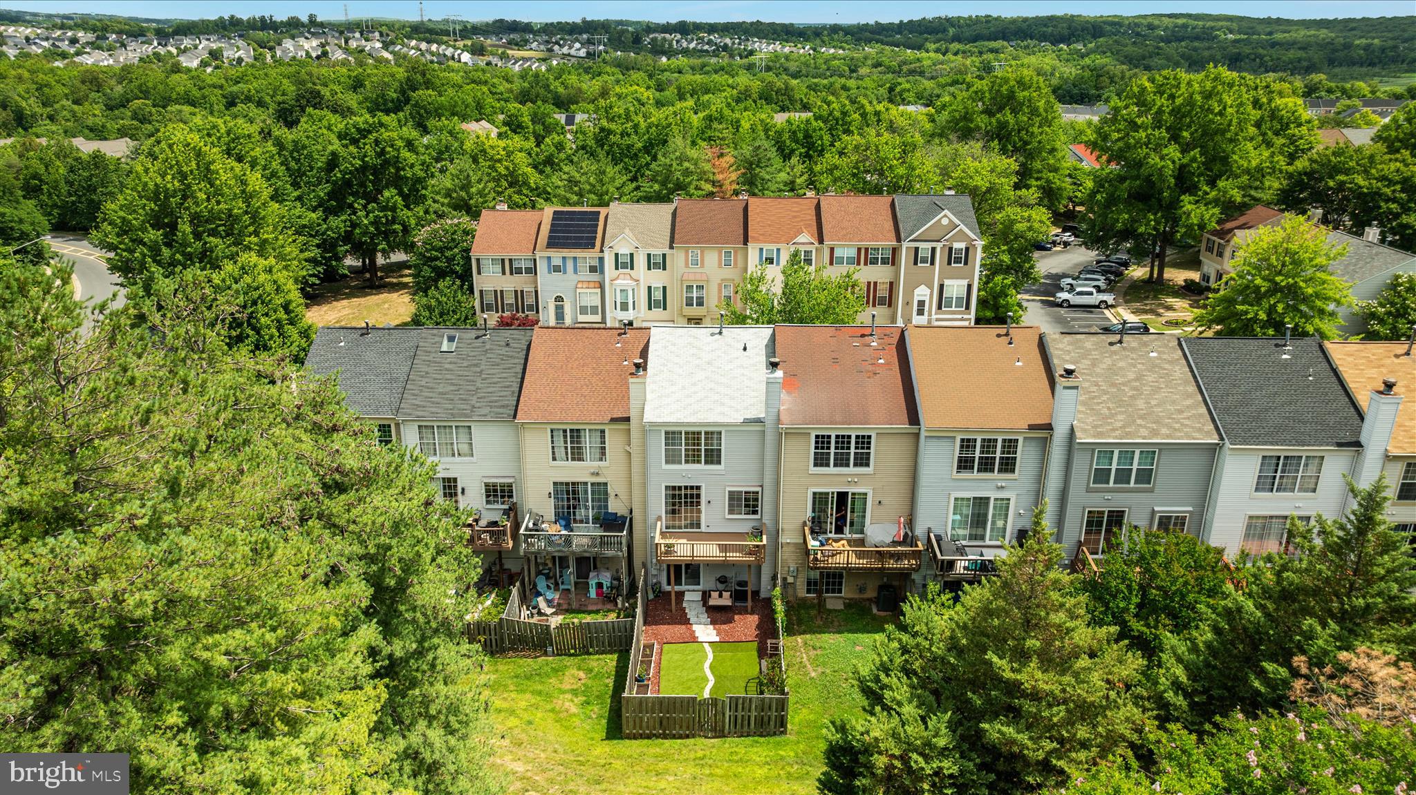 RIVER OAKS - Residential