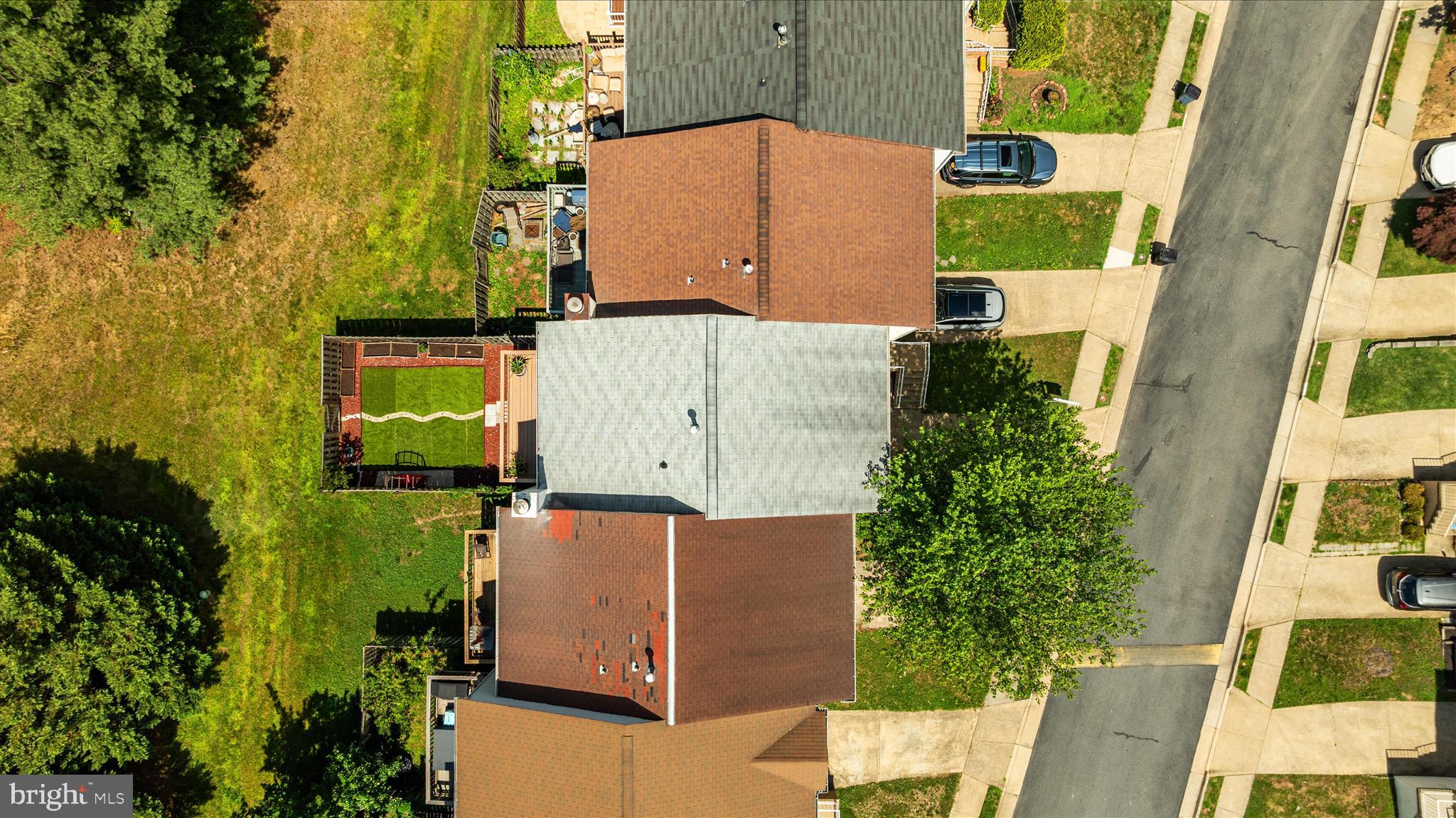 RIVER OAKS - Residential