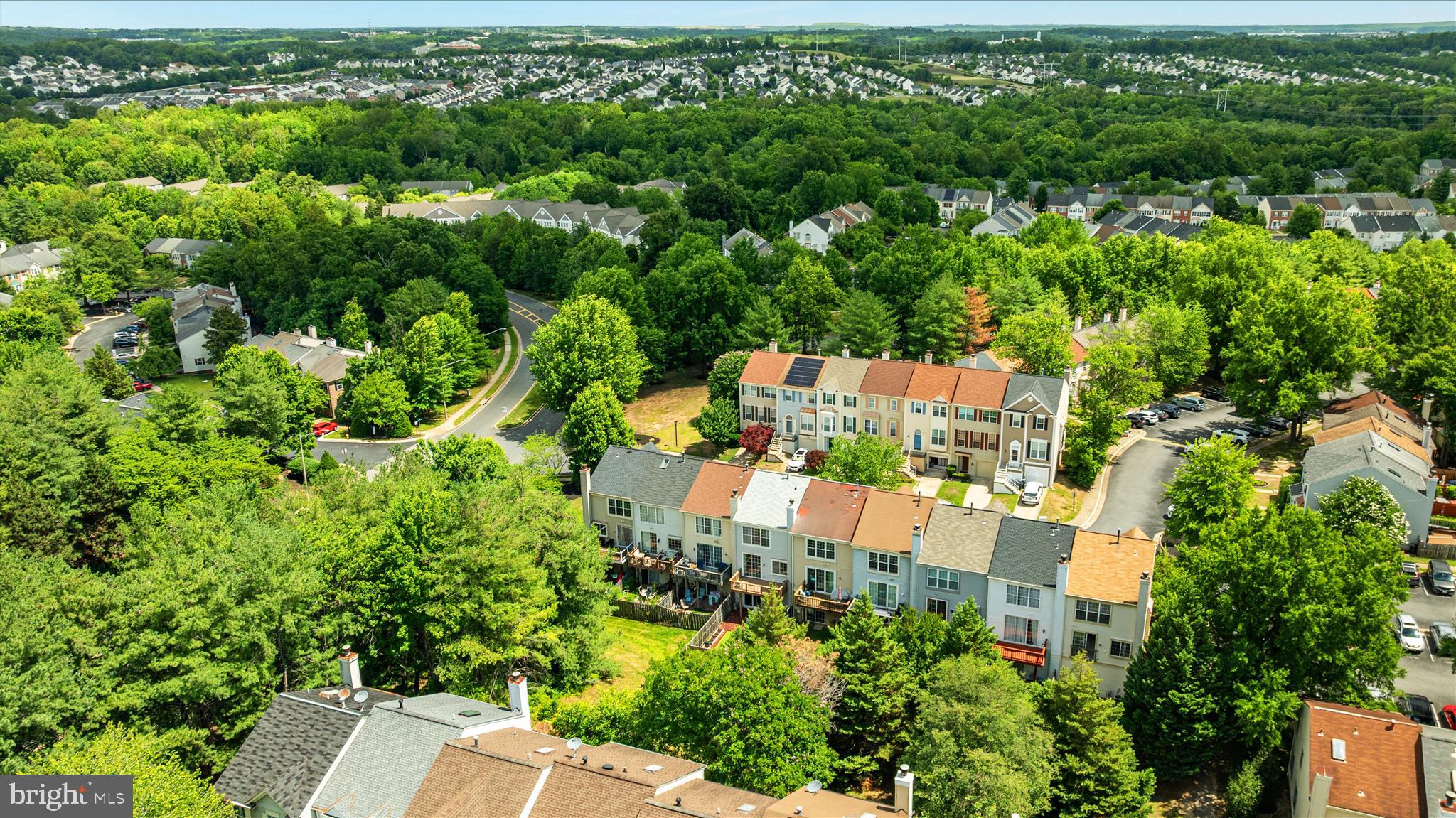 RIVER OAKS - Residential