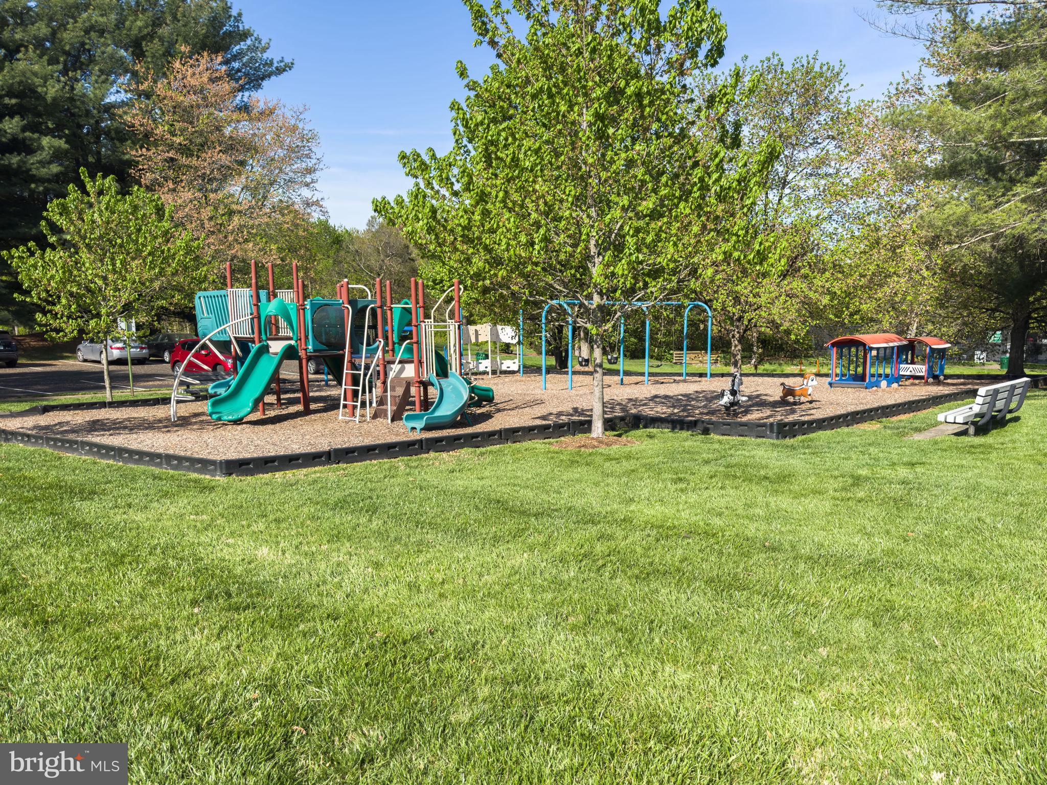 FRANKLIN GLEN - Residential