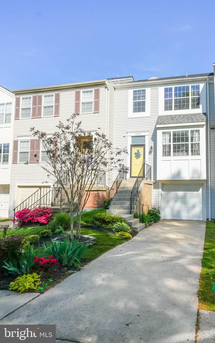 FRANKLIN GLEN - Residential