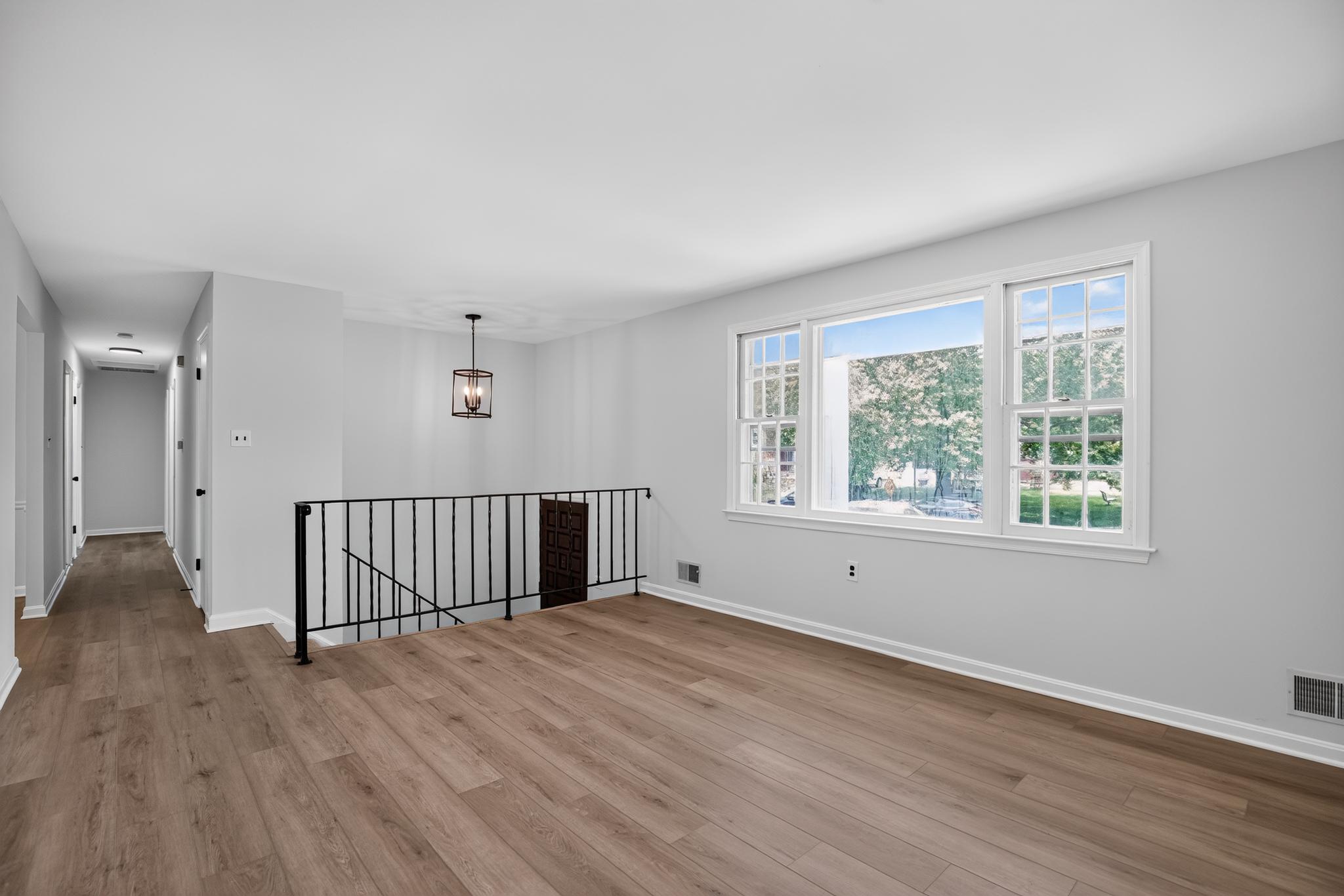 HUNT CLUB ESTATES - Residential
