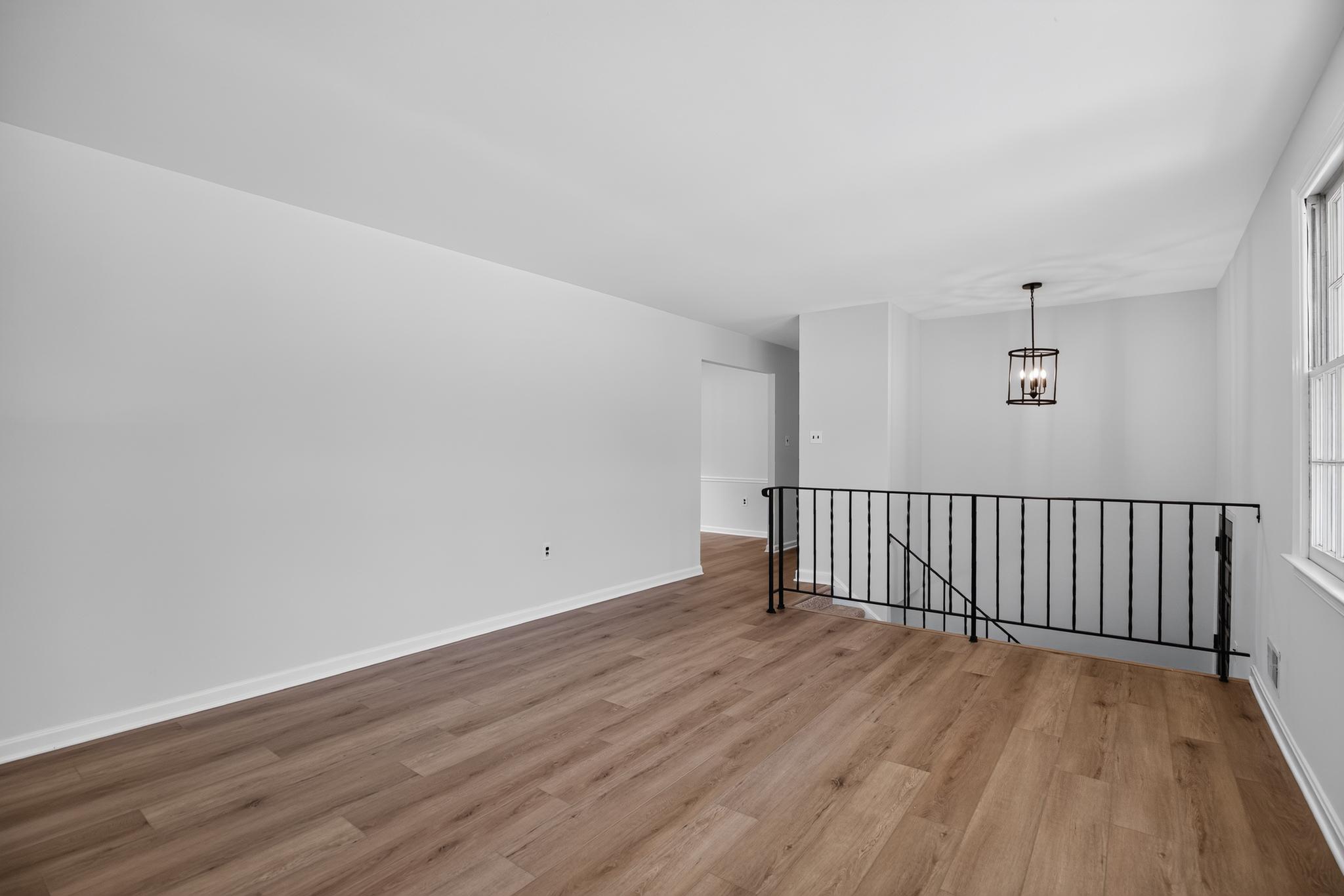 HUNT CLUB ESTATES - Residential