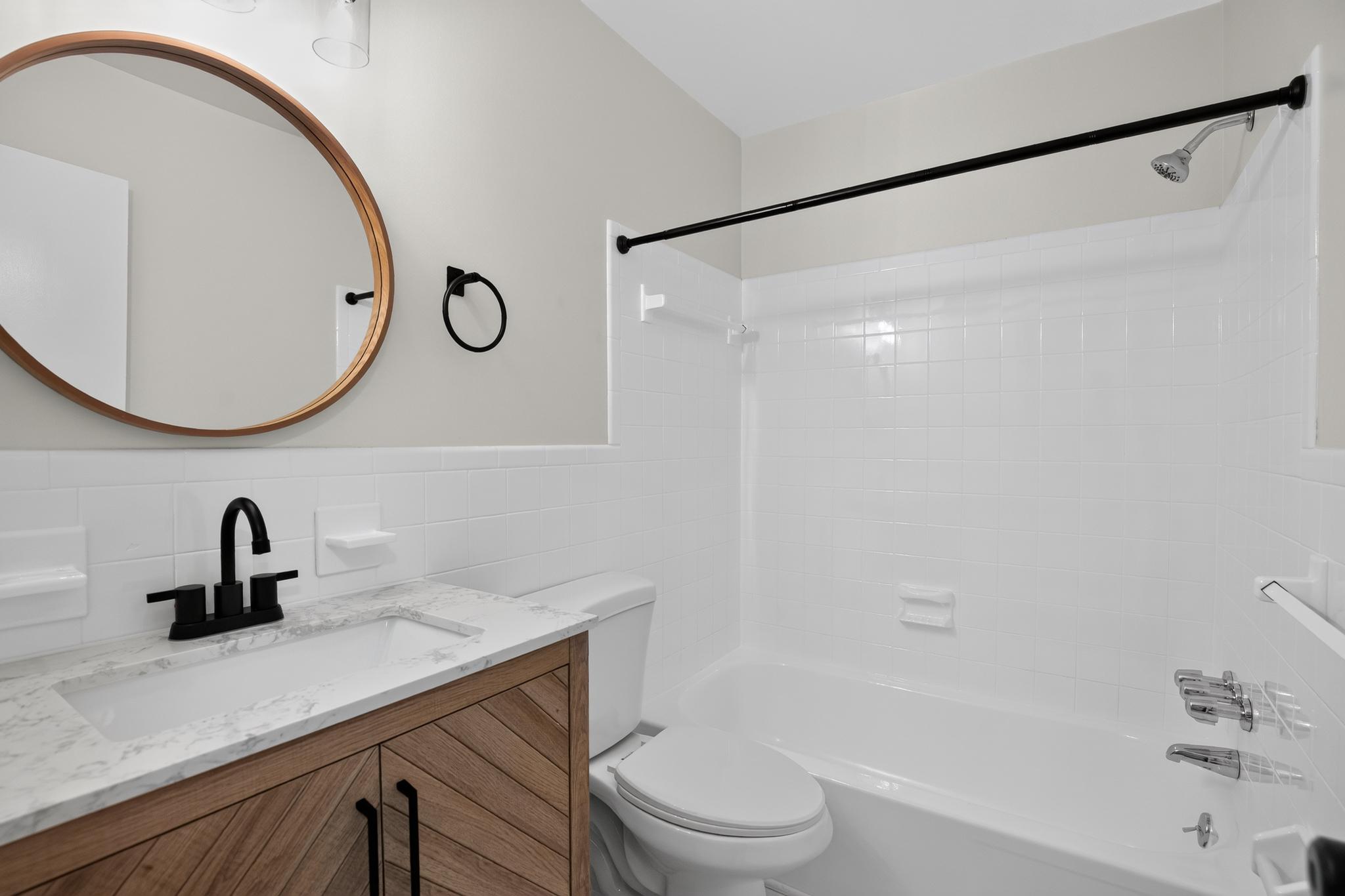 HUNT CLUB ESTATES - Residential
