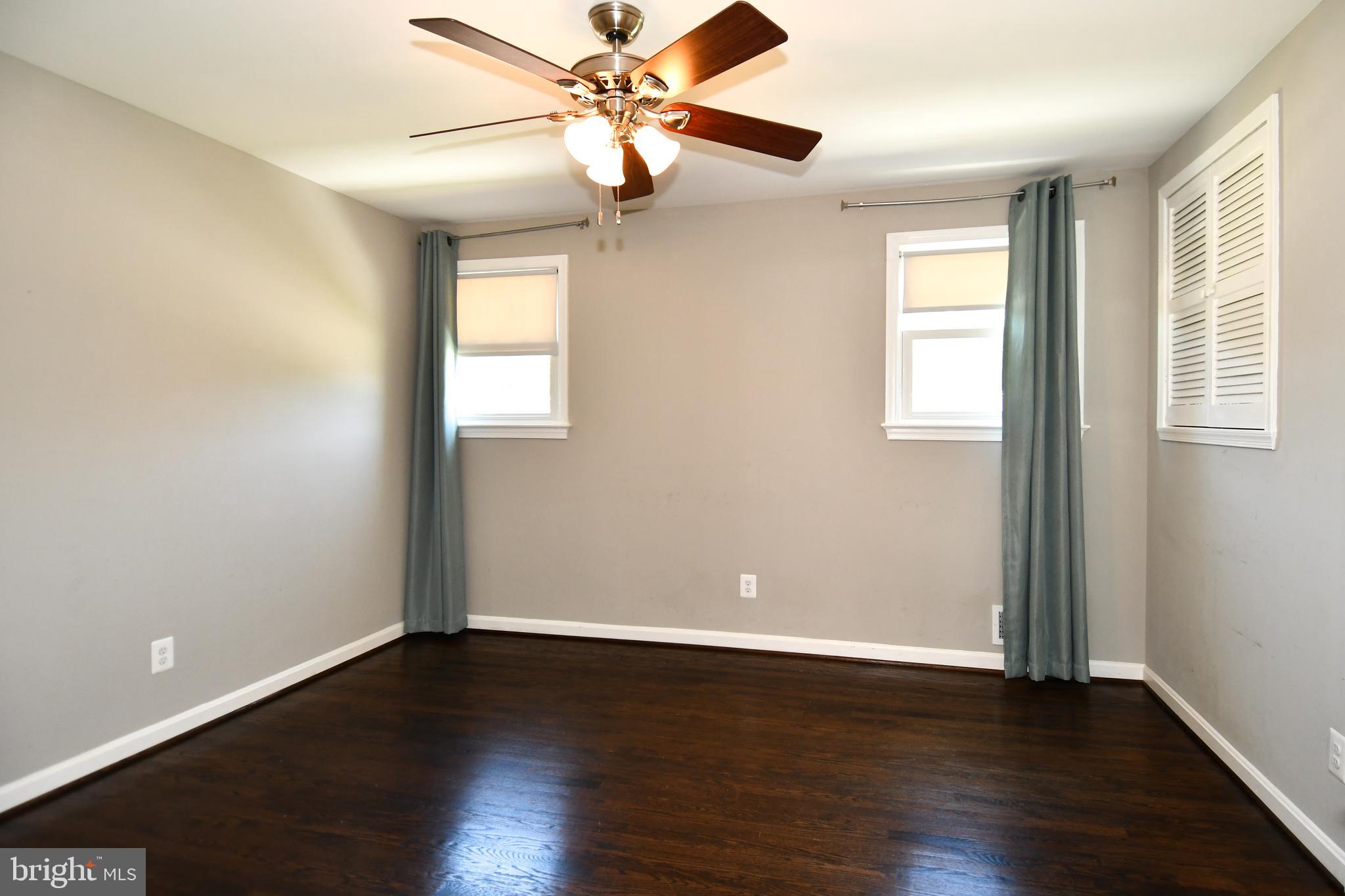 DORCHESTER ESTATES - Residential