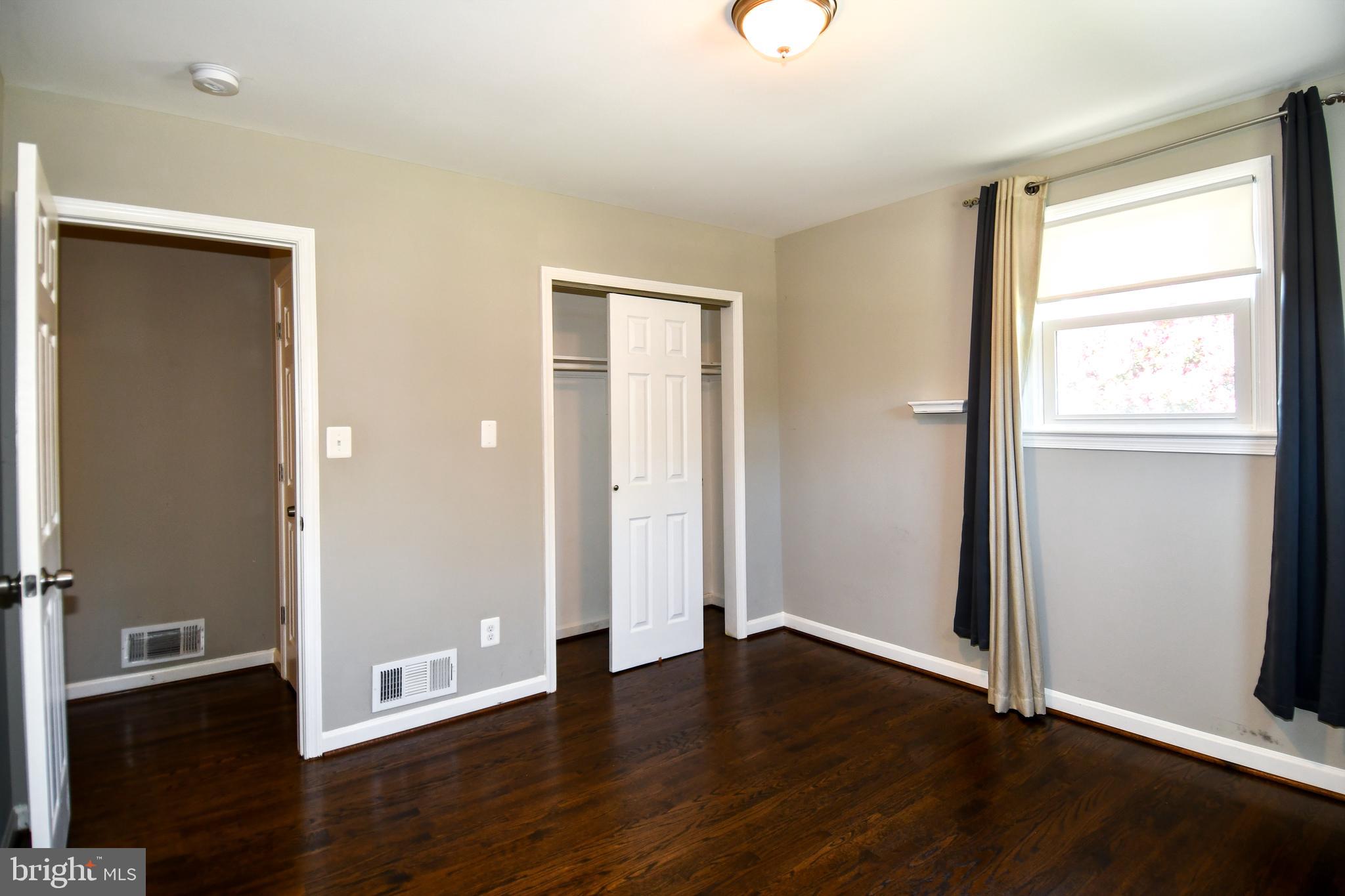 DORCHESTER ESTATES - Residential