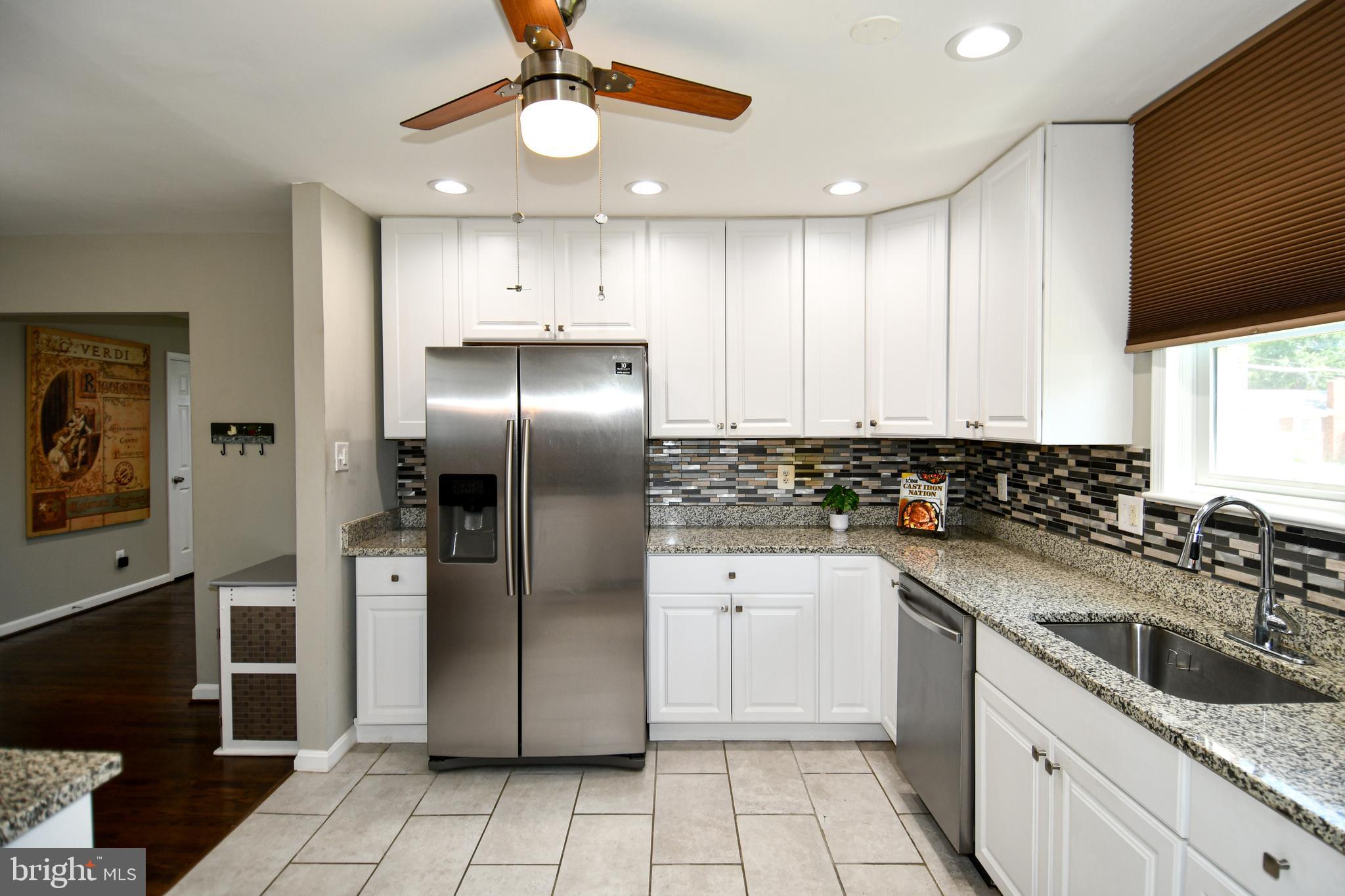 DORCHESTER ESTATES - Residential