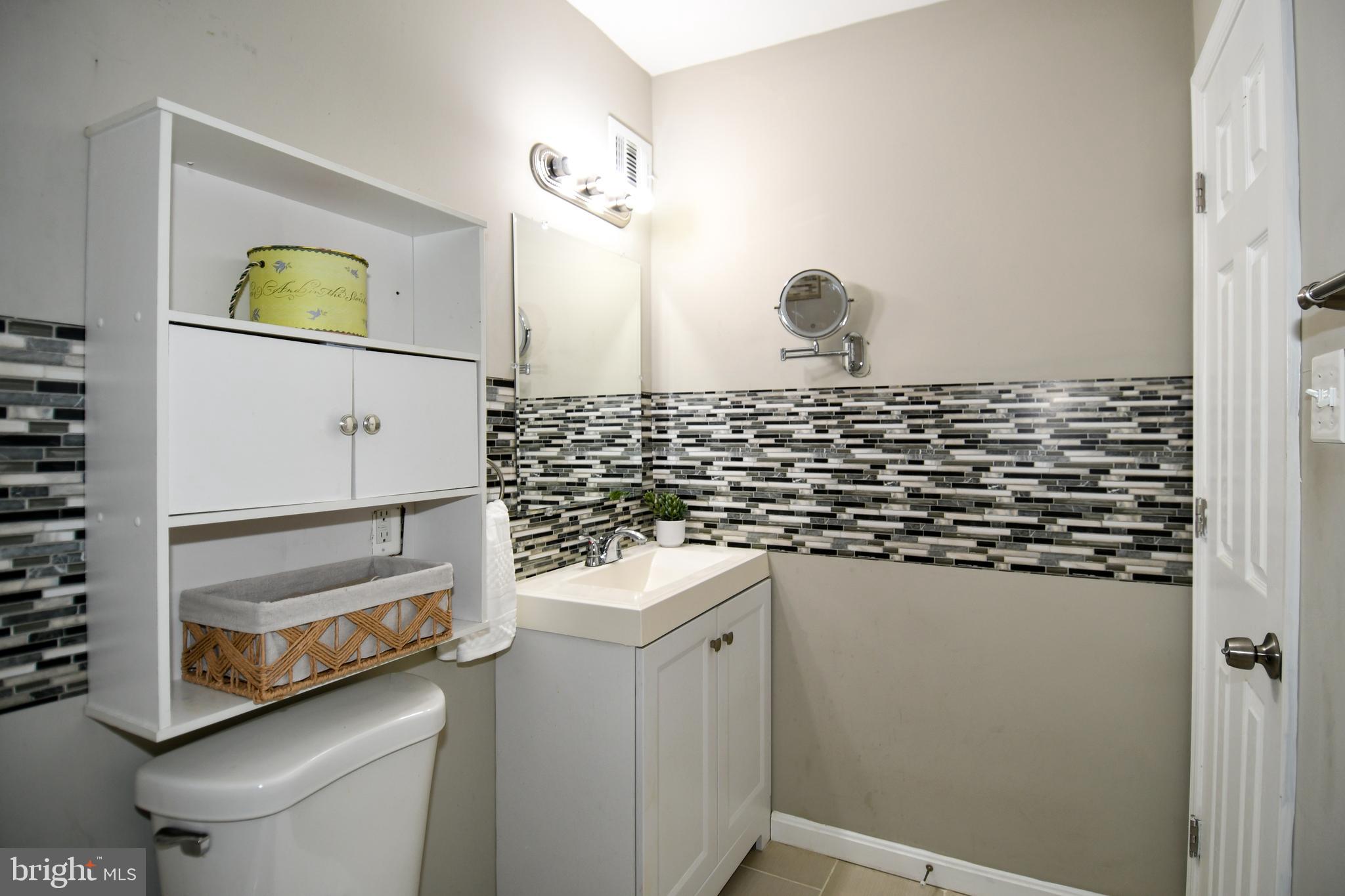 DORCHESTER ESTATES - Residential