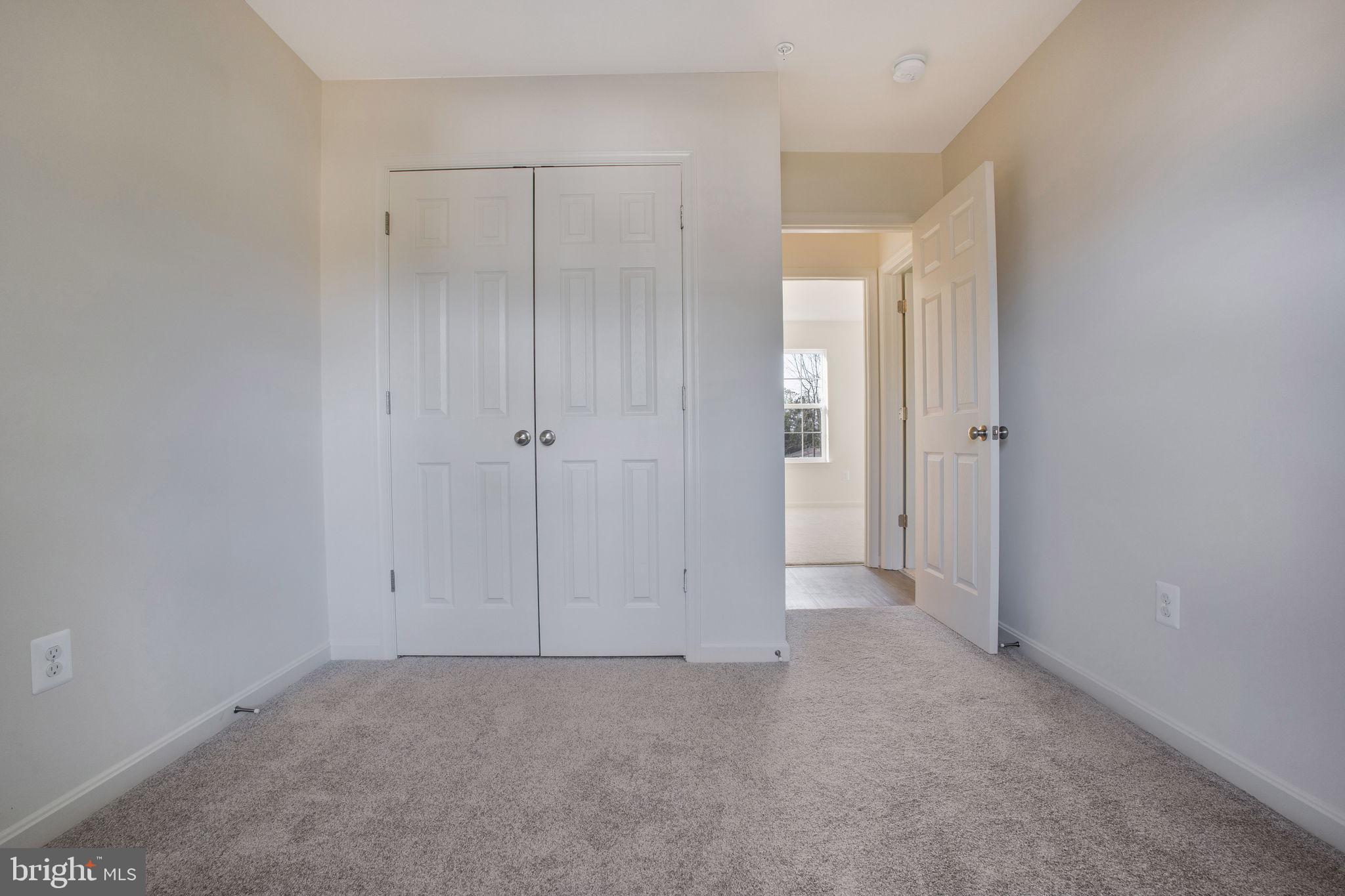CATONSVILLE MANOR - Residential