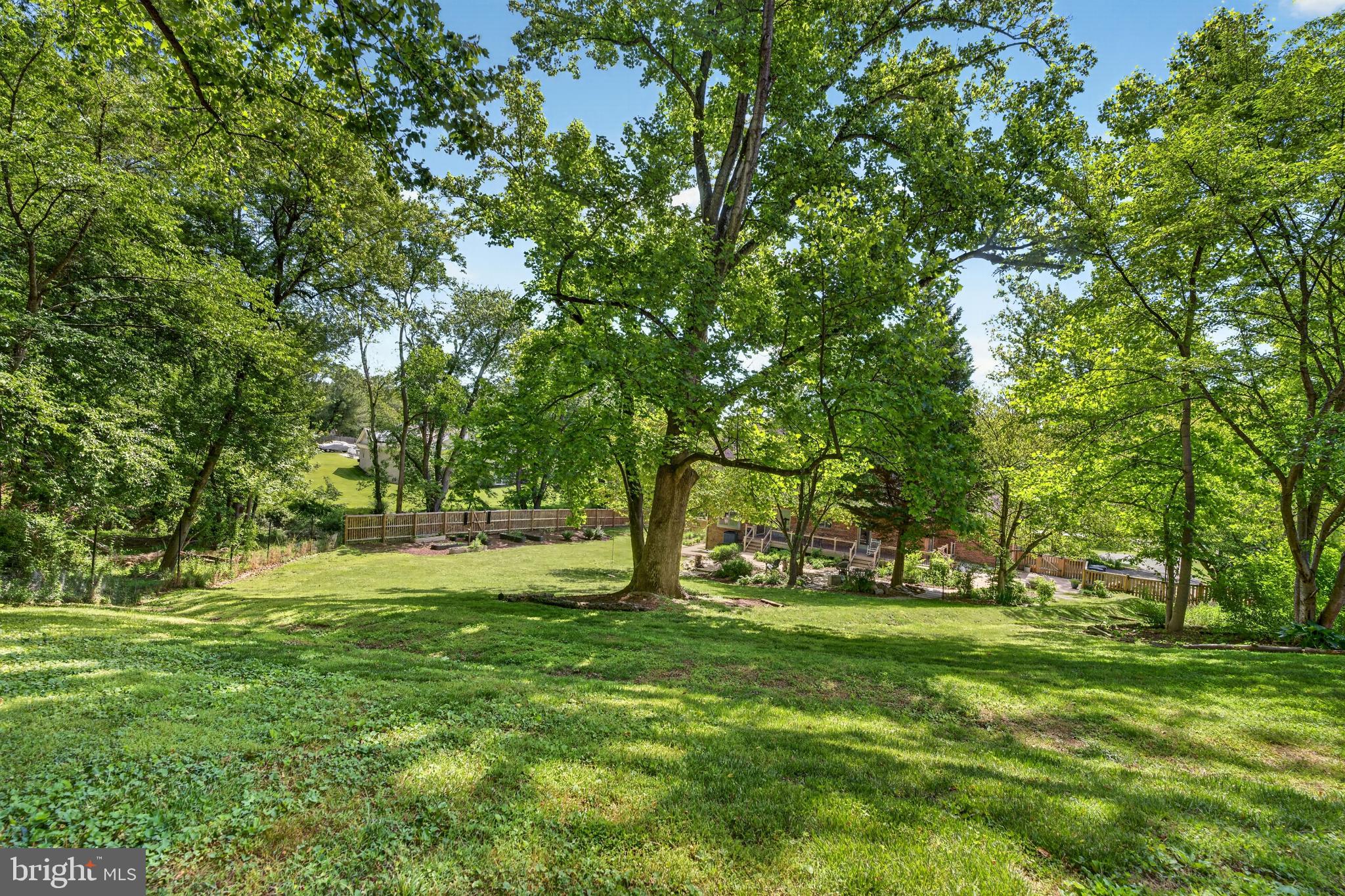 GAYFIELDS - Residential