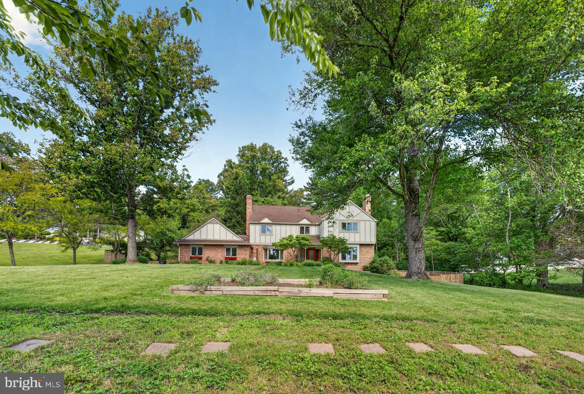 GAYFIELDS - Residential